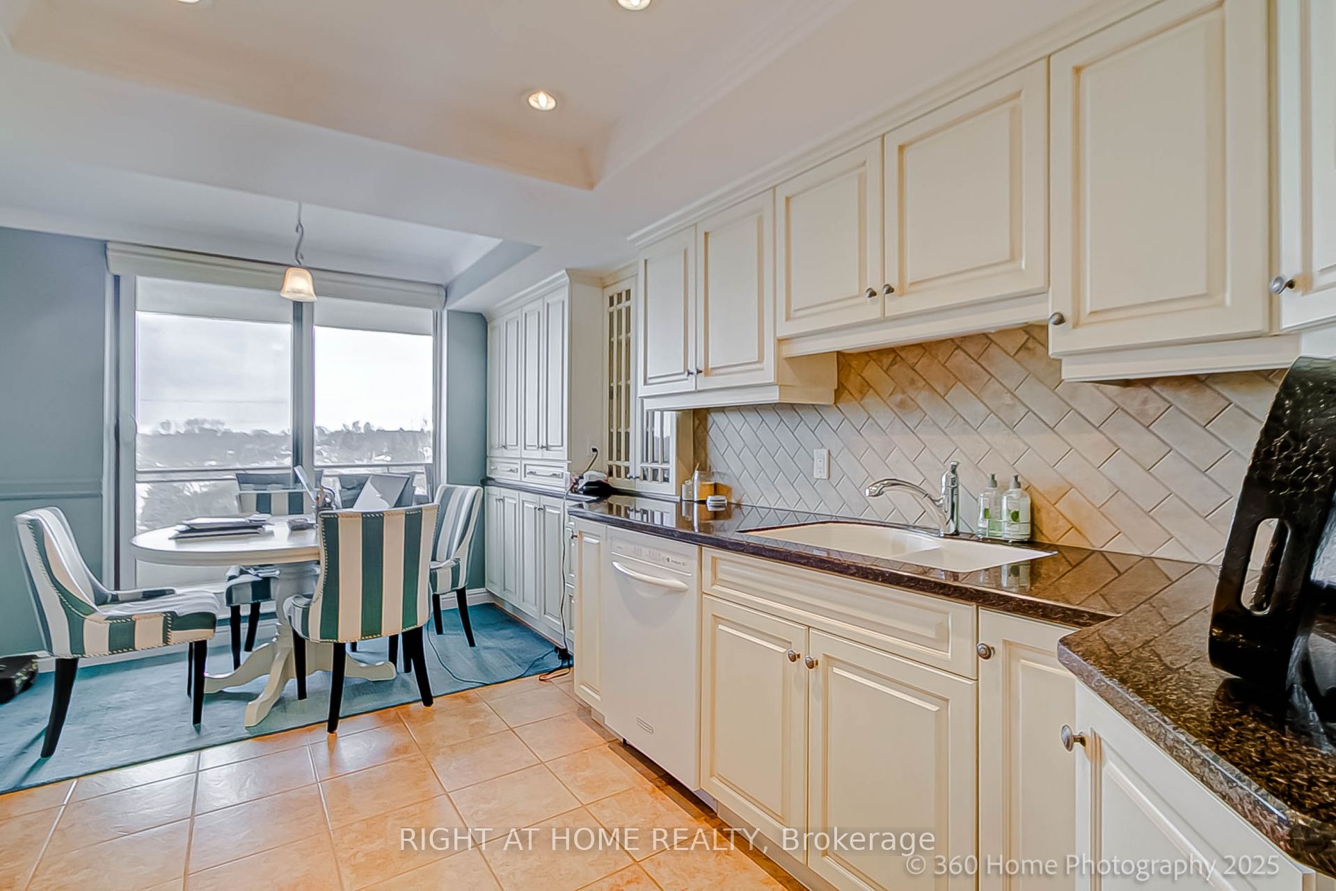 700 Wilson Road N 506 Property Photo 18