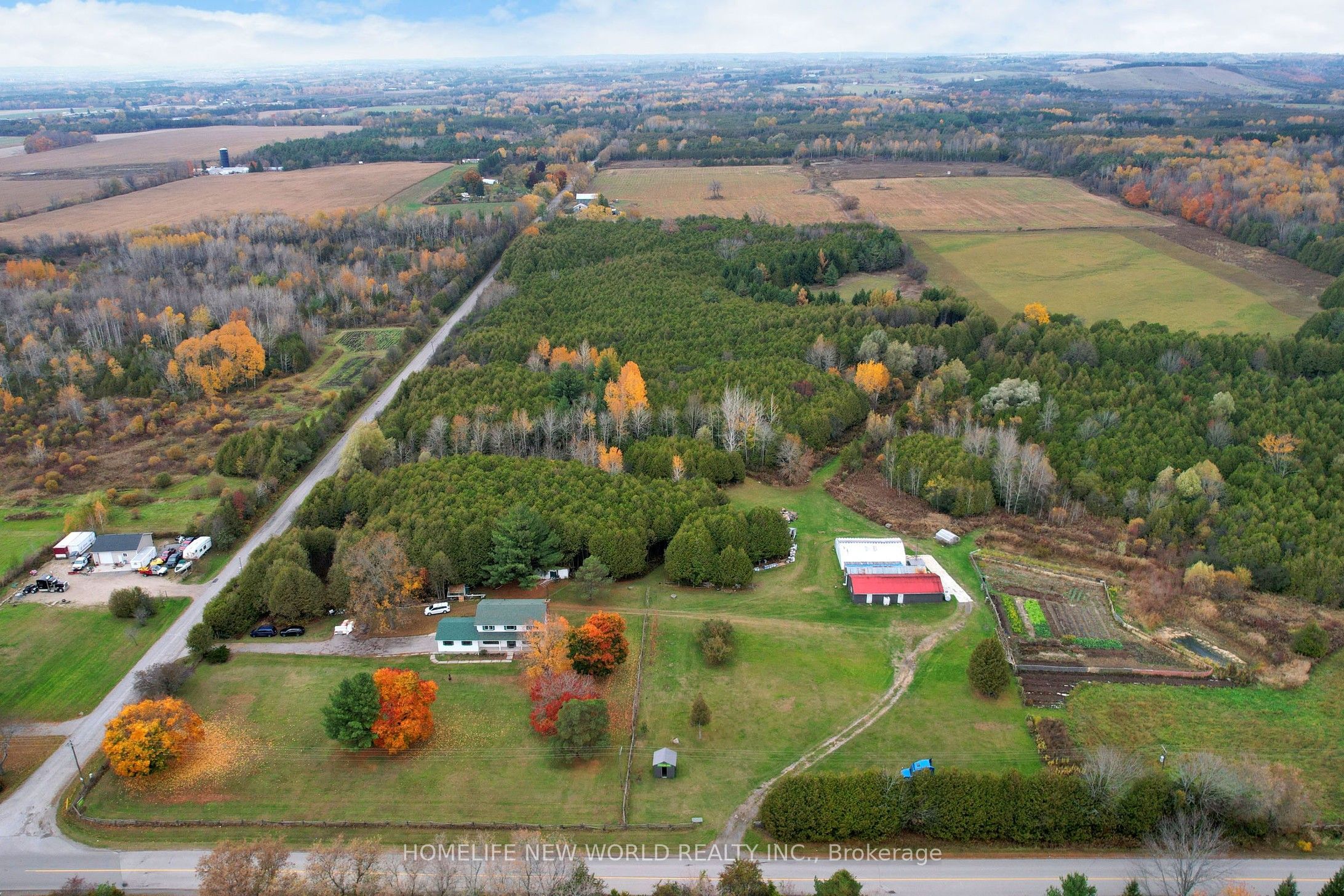 3025 Moffat Road Property Photo 7