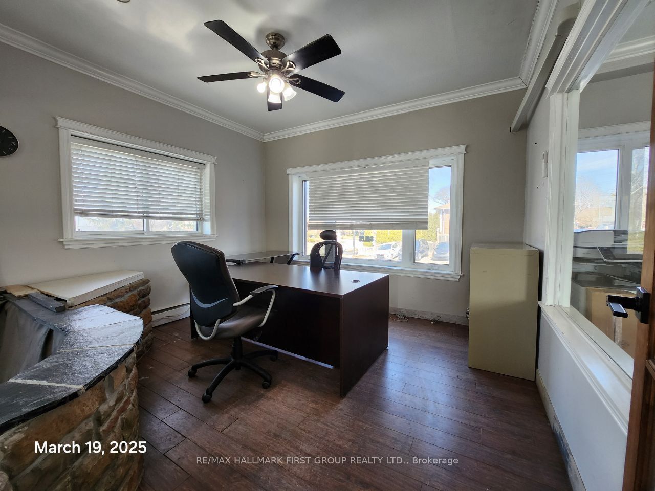1400 Dundas Street Property Photo 16