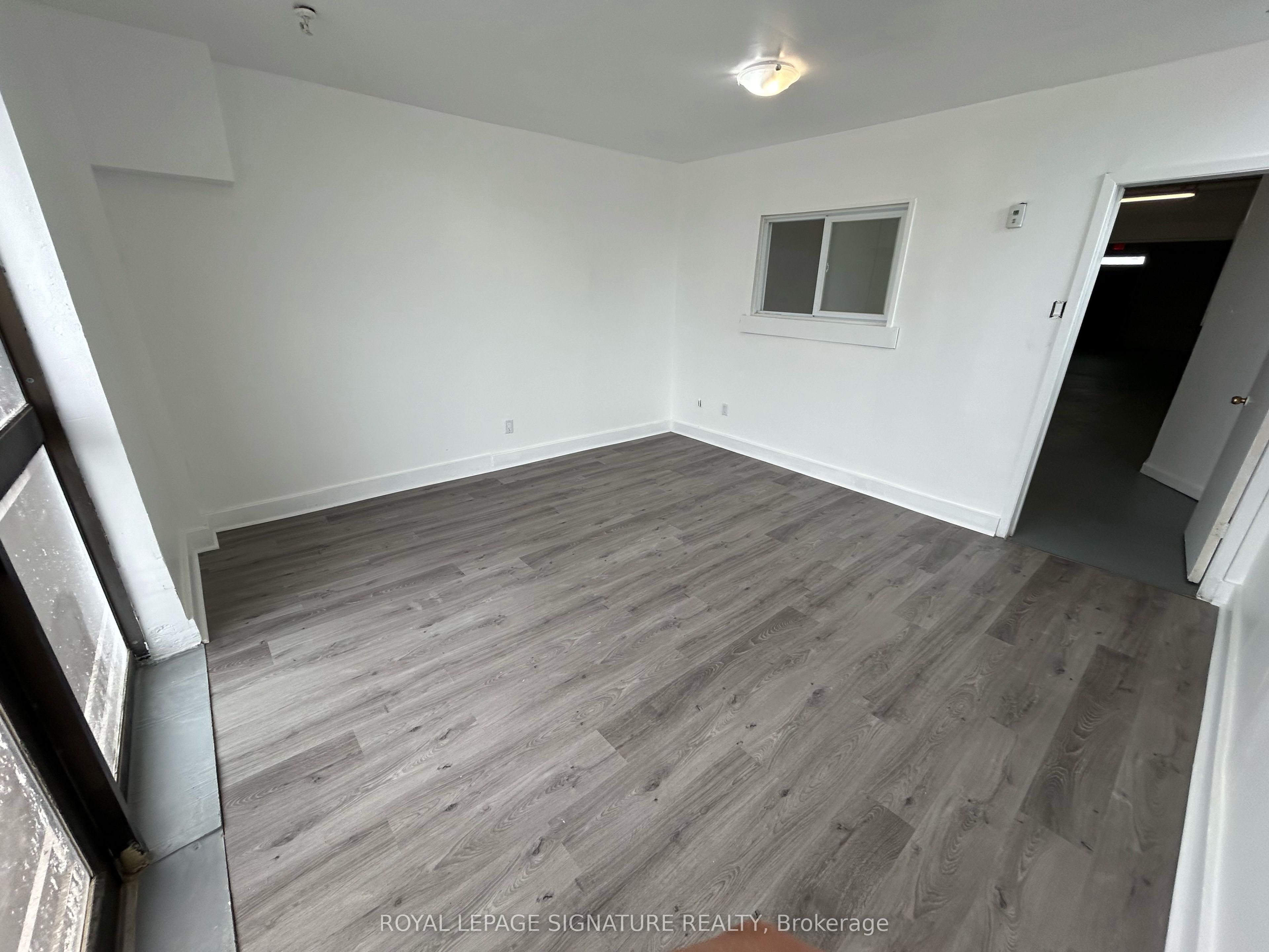 #1 - 127 Manville Road Property Photo 3