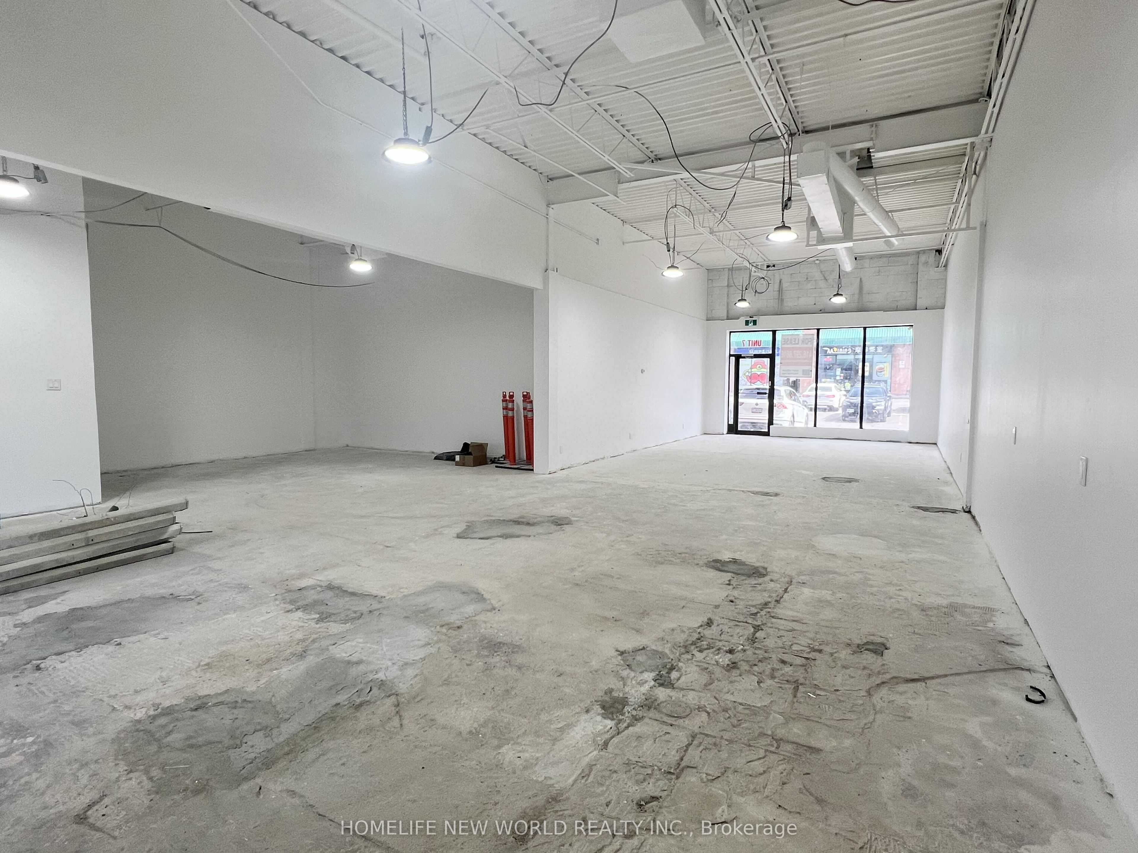 #7 - 3290 Midland Avenue Property Photo 3
