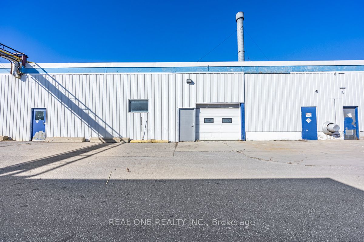 #building #2 - 430 Finley Avenue Property Photo 5
