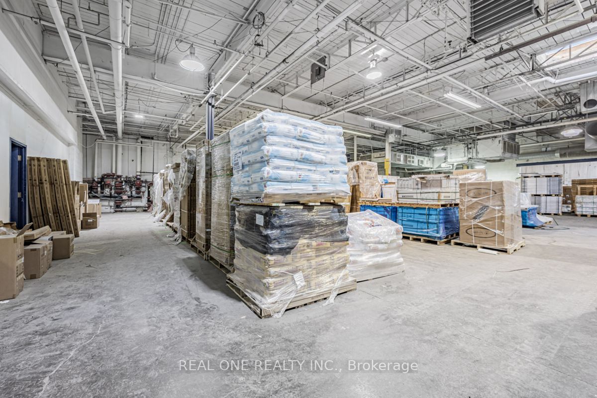 #building #2 - 430 Finley Avenue Property Photo 24