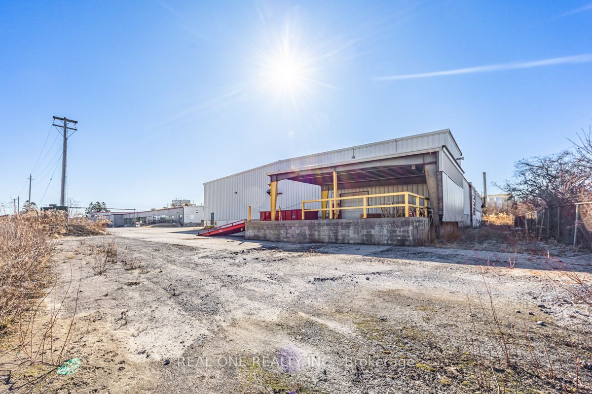 #building #2 - 430 Finley Avenue Property Photo 36