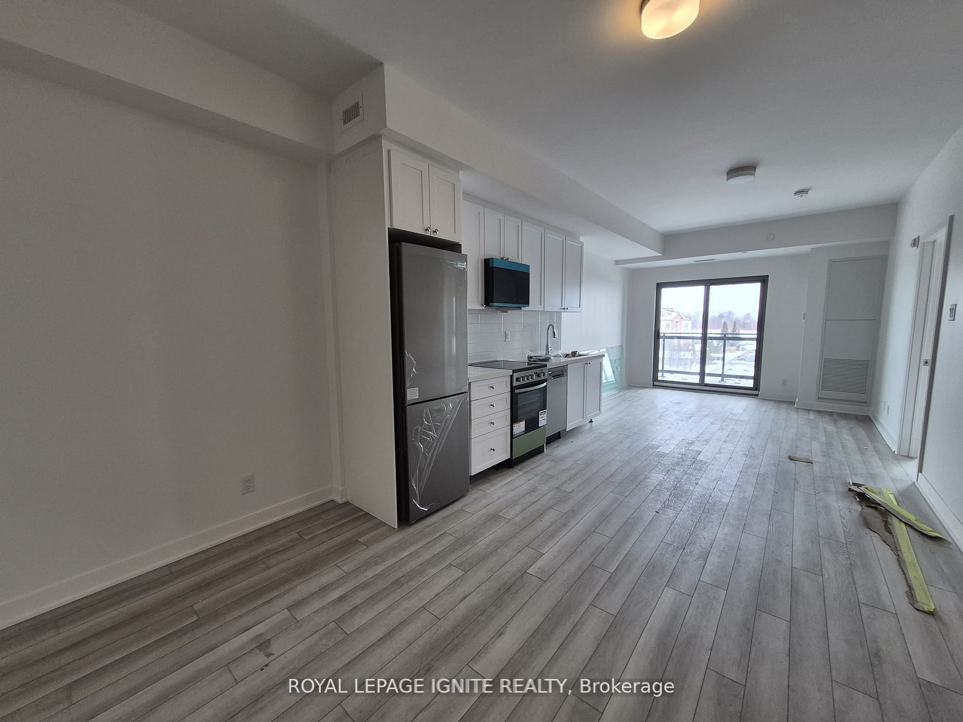 #206 - 55 Clarington Boulevard Property Photo 6