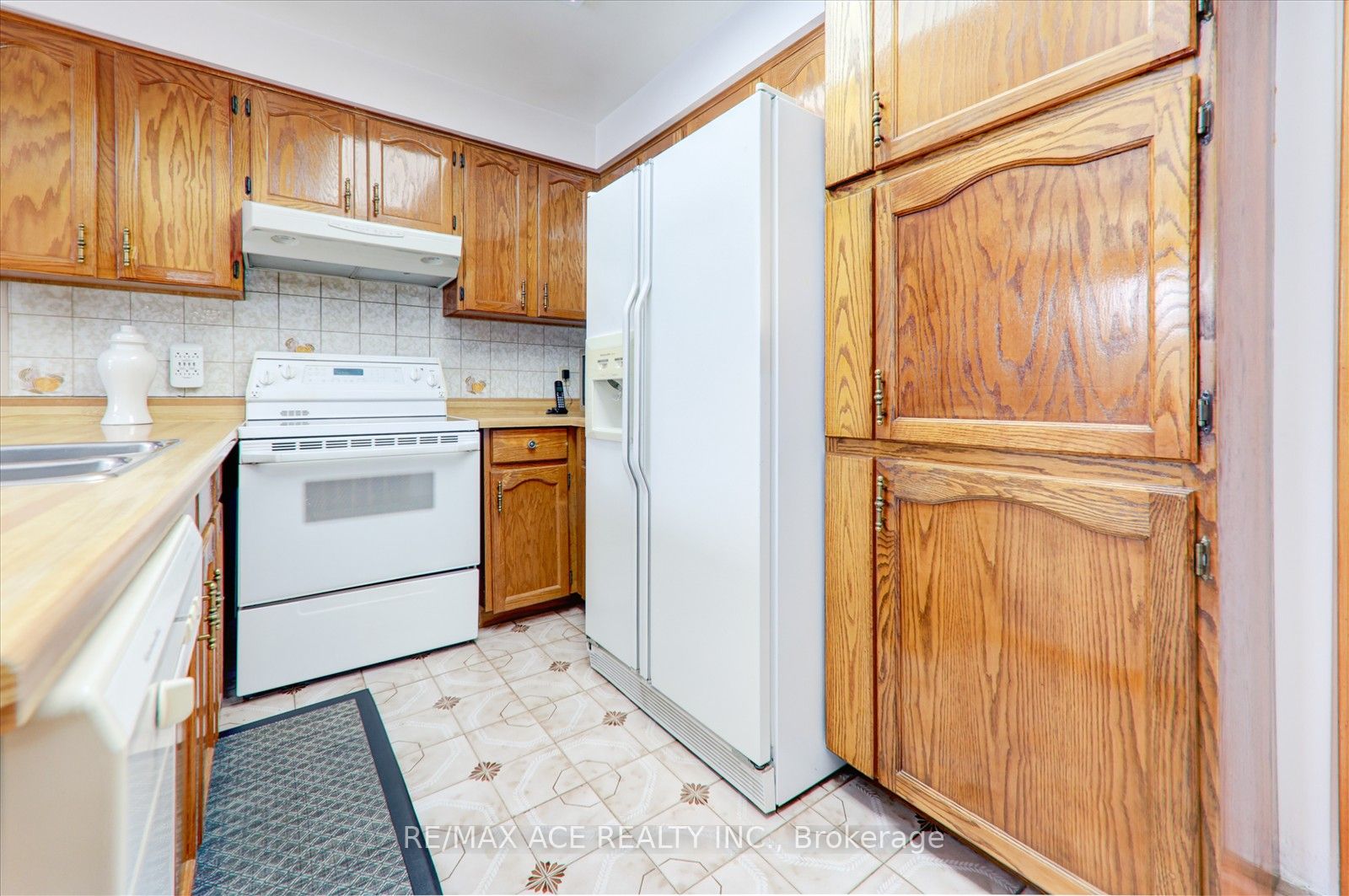 107 Orton Park Road Property Photo 11