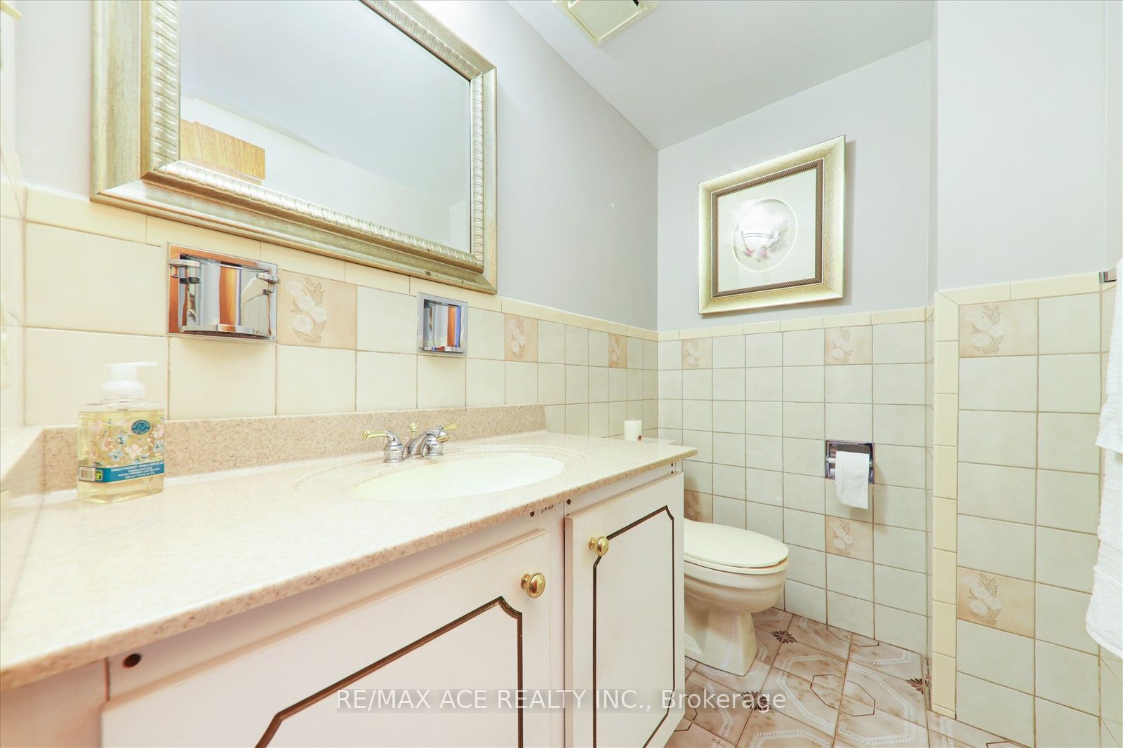 107 Orton Park Road Property Photo 16