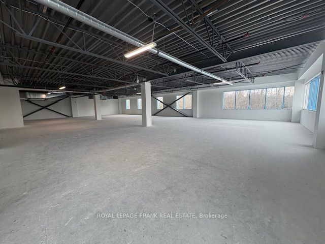 #3rd Floor - 1707 Thornton Road Property Photo 6