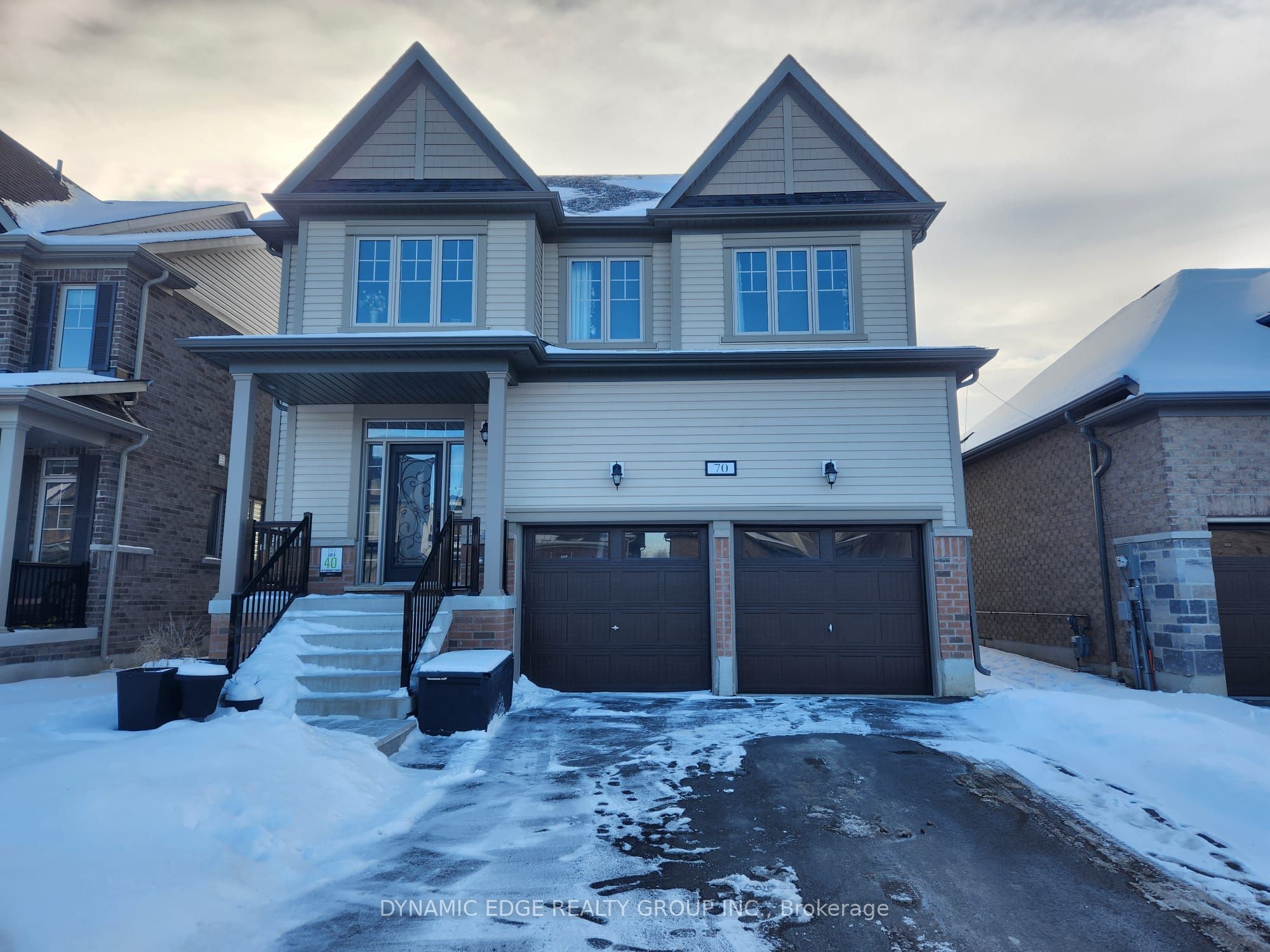 70 Elmhurst Street Property Photo