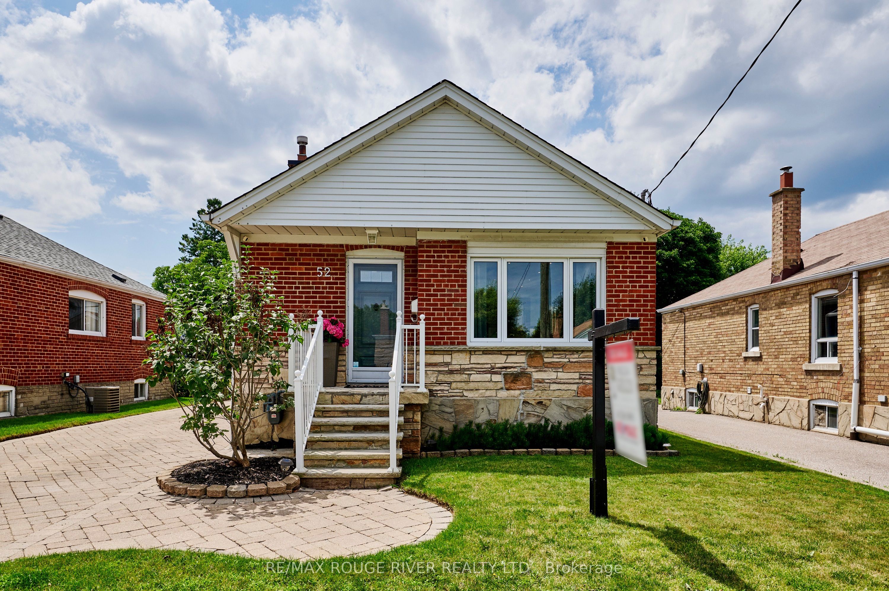 52 Marsh Road Property Photo