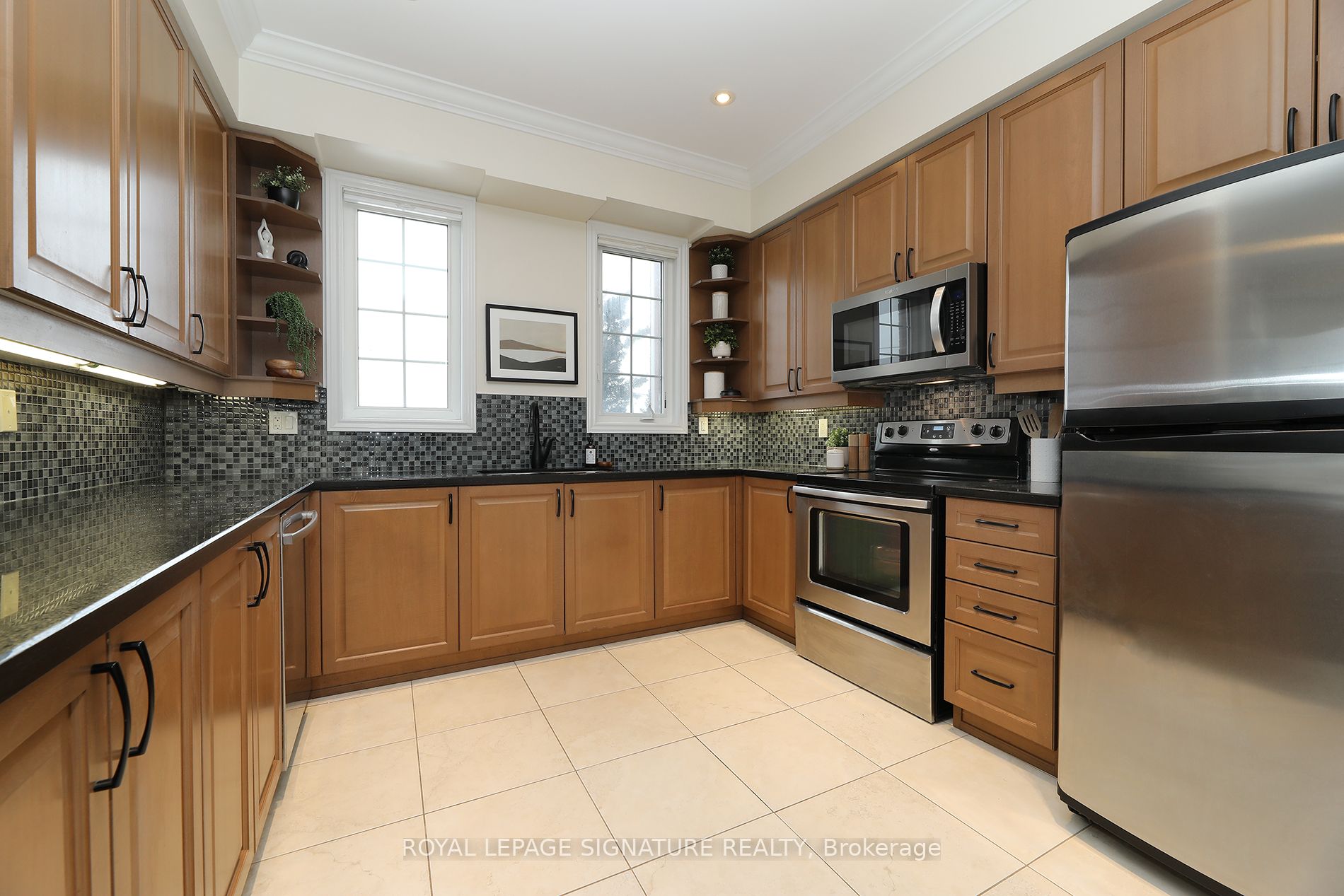 #38 - 530 Kingston Road Property Photo 16