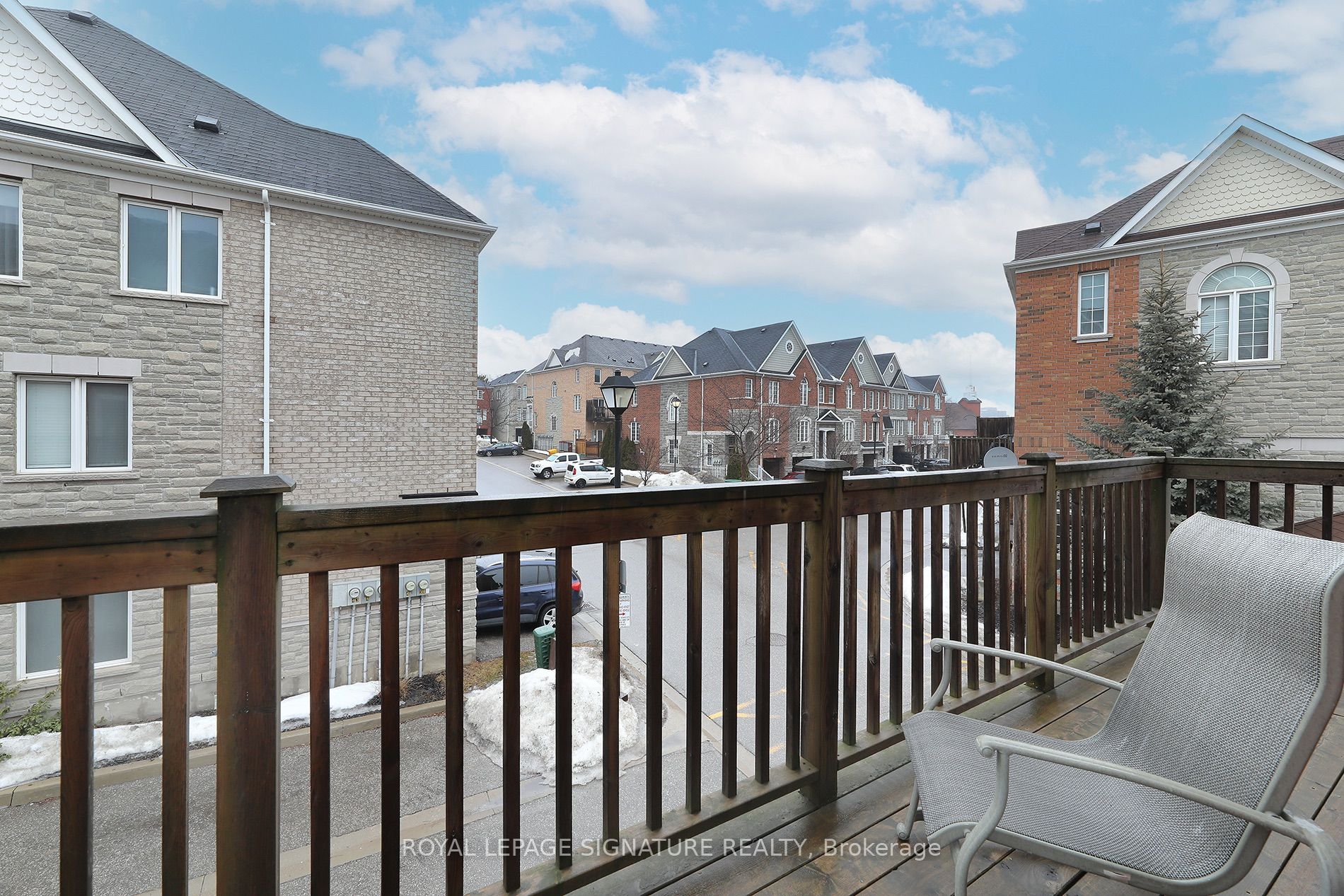 #38 - 530 Kingston Road Property Photo 23