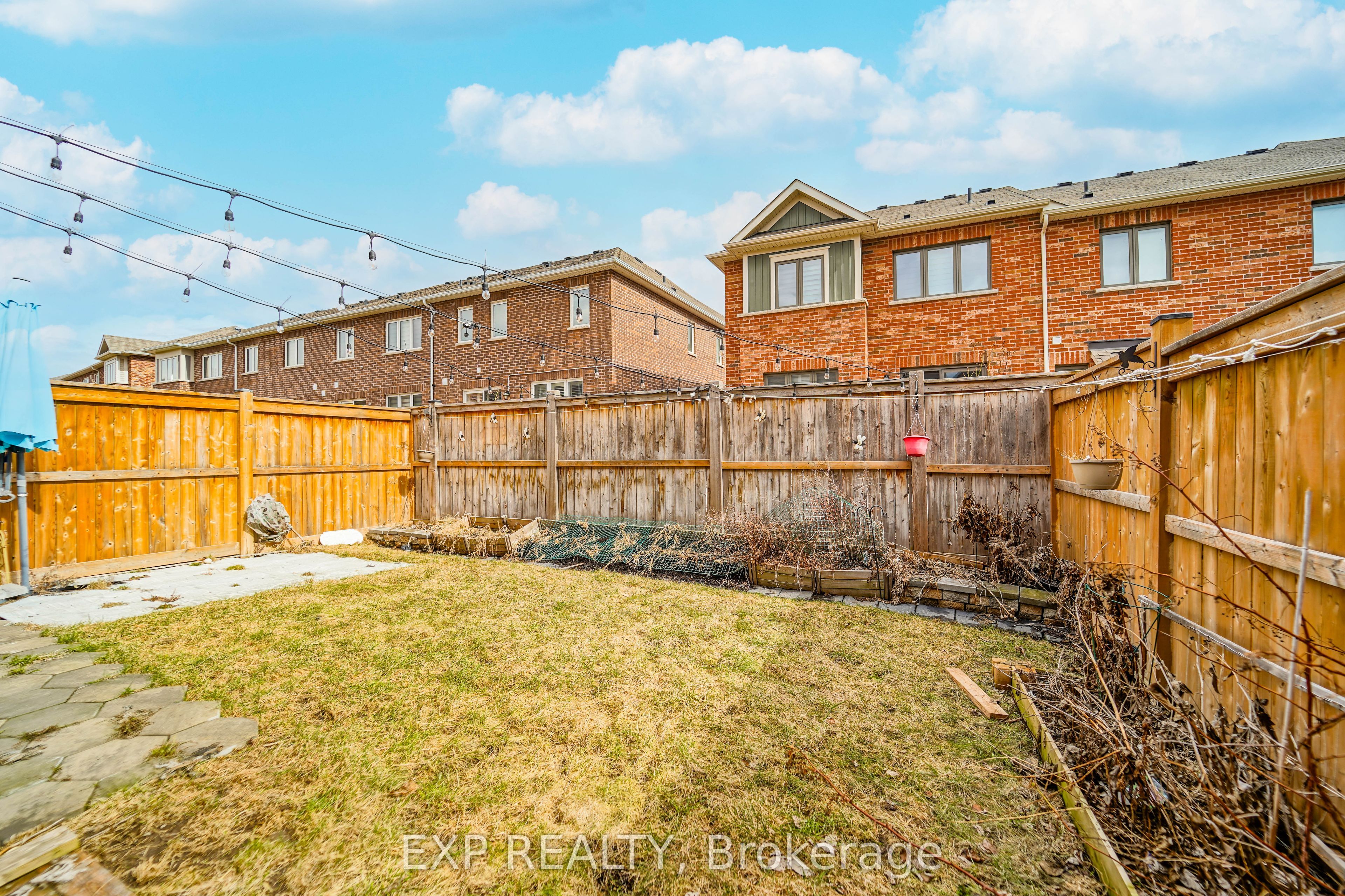 25 Windflower Way Property Photo 5