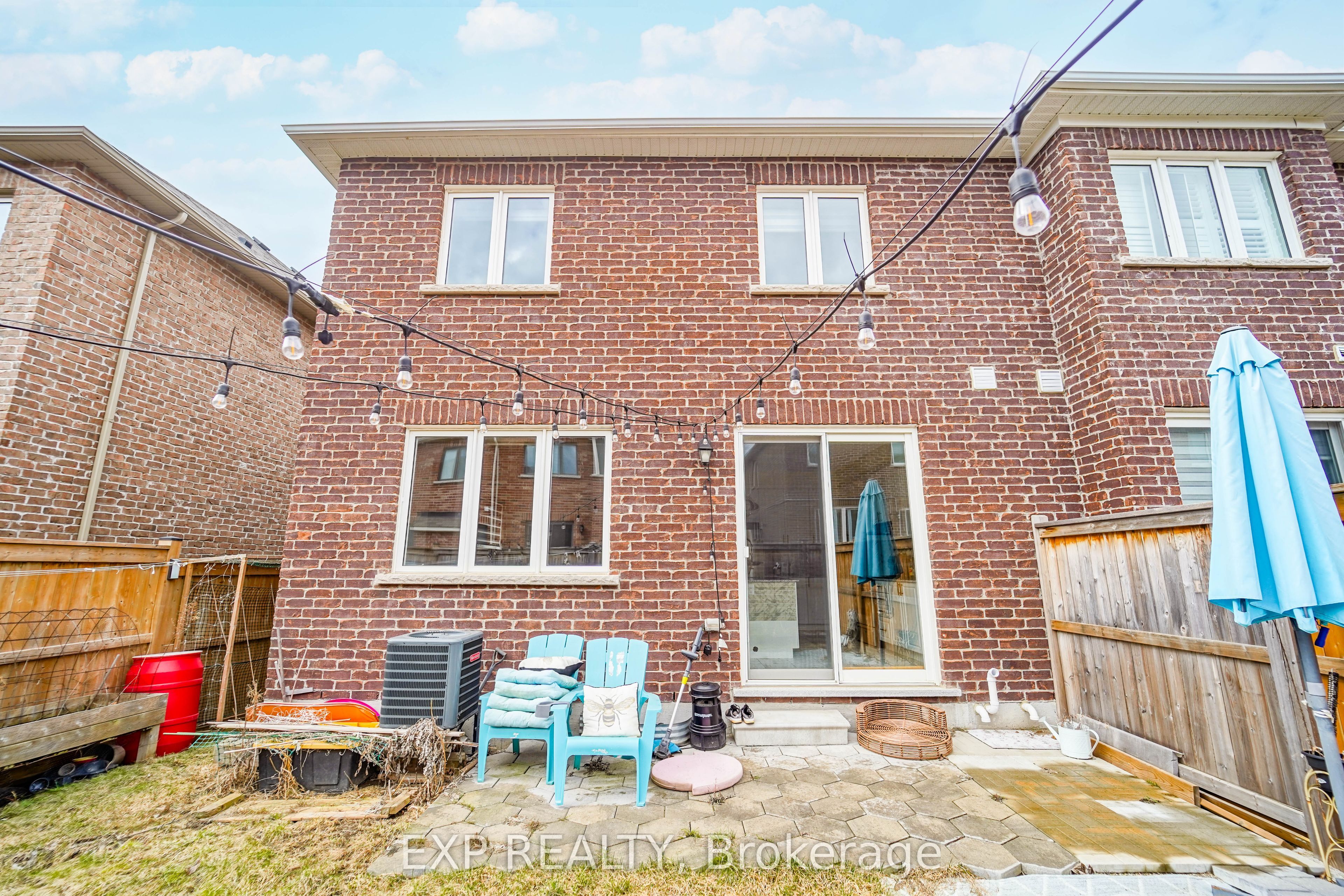 25 Windflower Way Property Photo 6