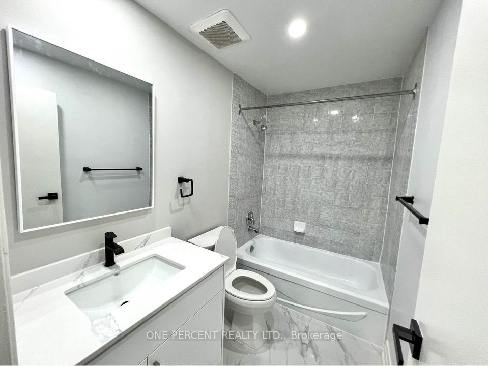 #1 - 109 Old Kingston Road Property Photo 19