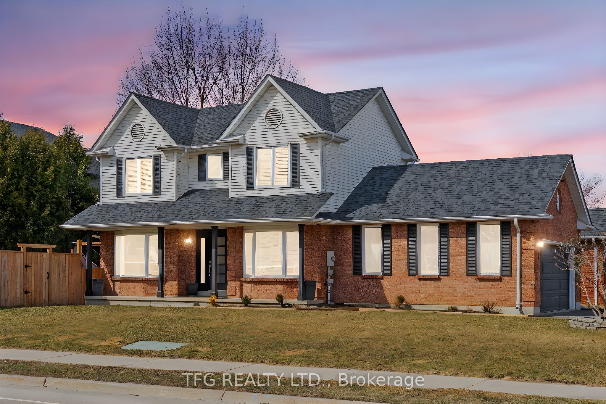 2 Goldpine Avenue Property Photo