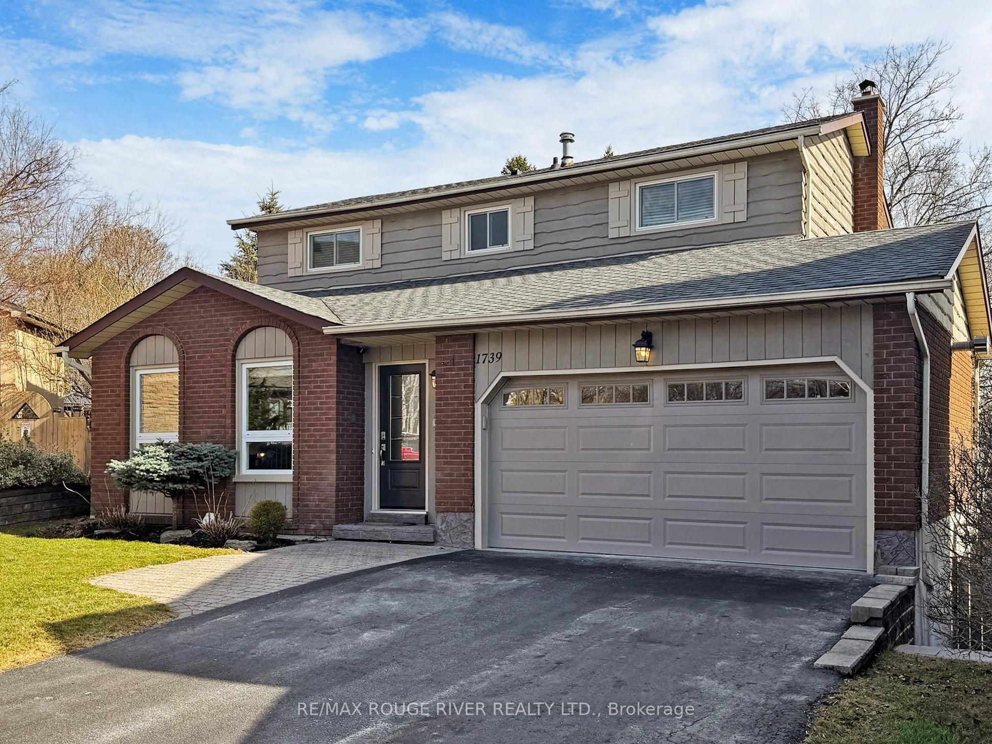 1739 Ada Court Property Photo
