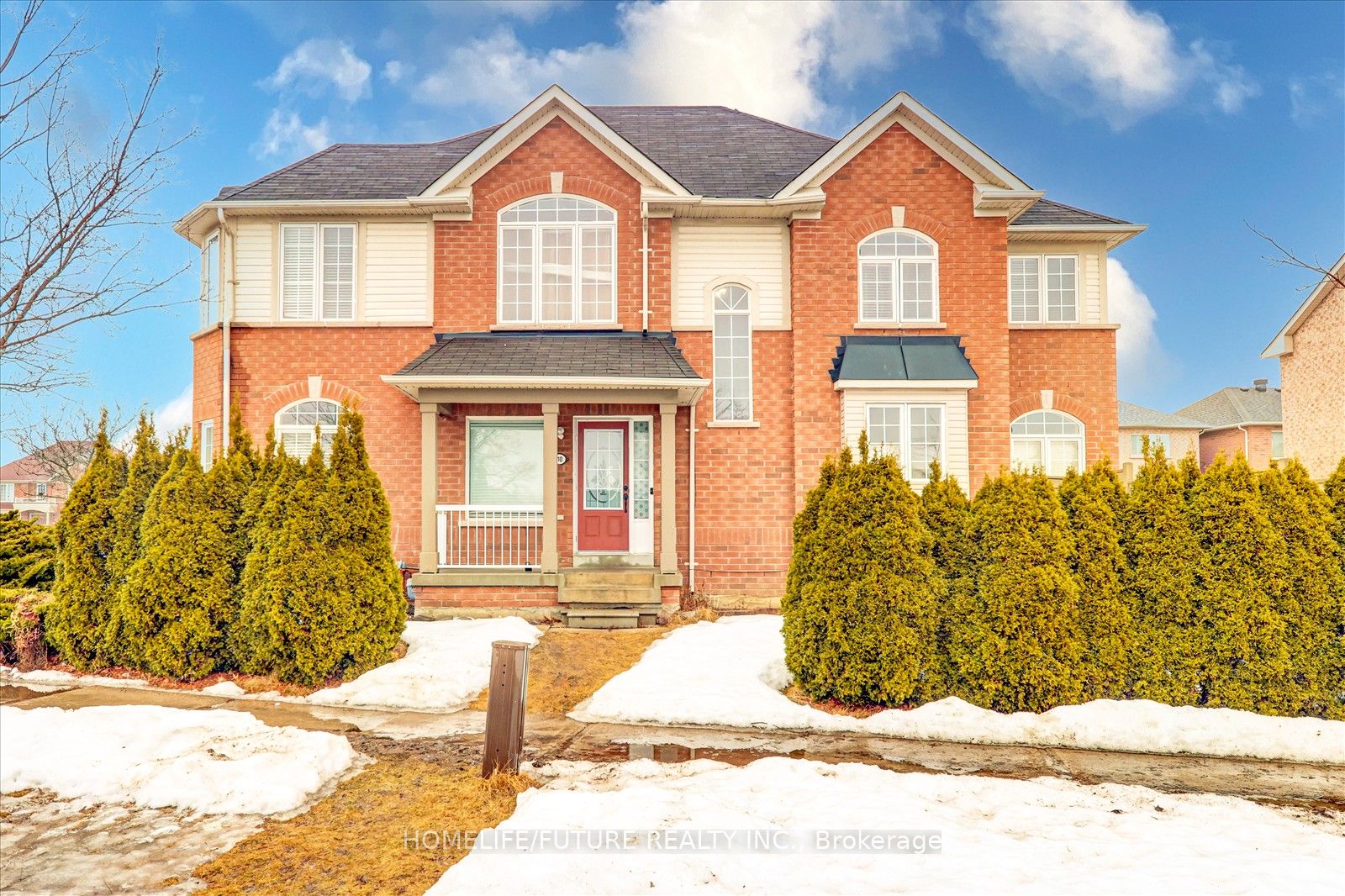 10 Gristone Crescent Property Photo