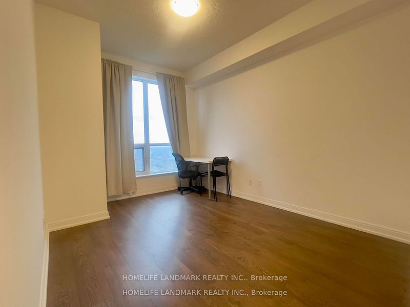 #3103 - 255 Village Green Square Property Photo 10