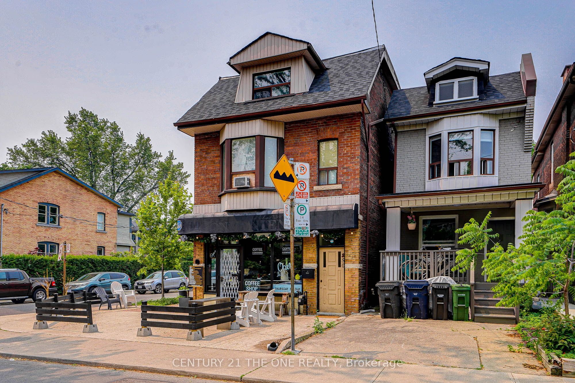 #ground - 850 Carlaw Avenue Property Photo 2