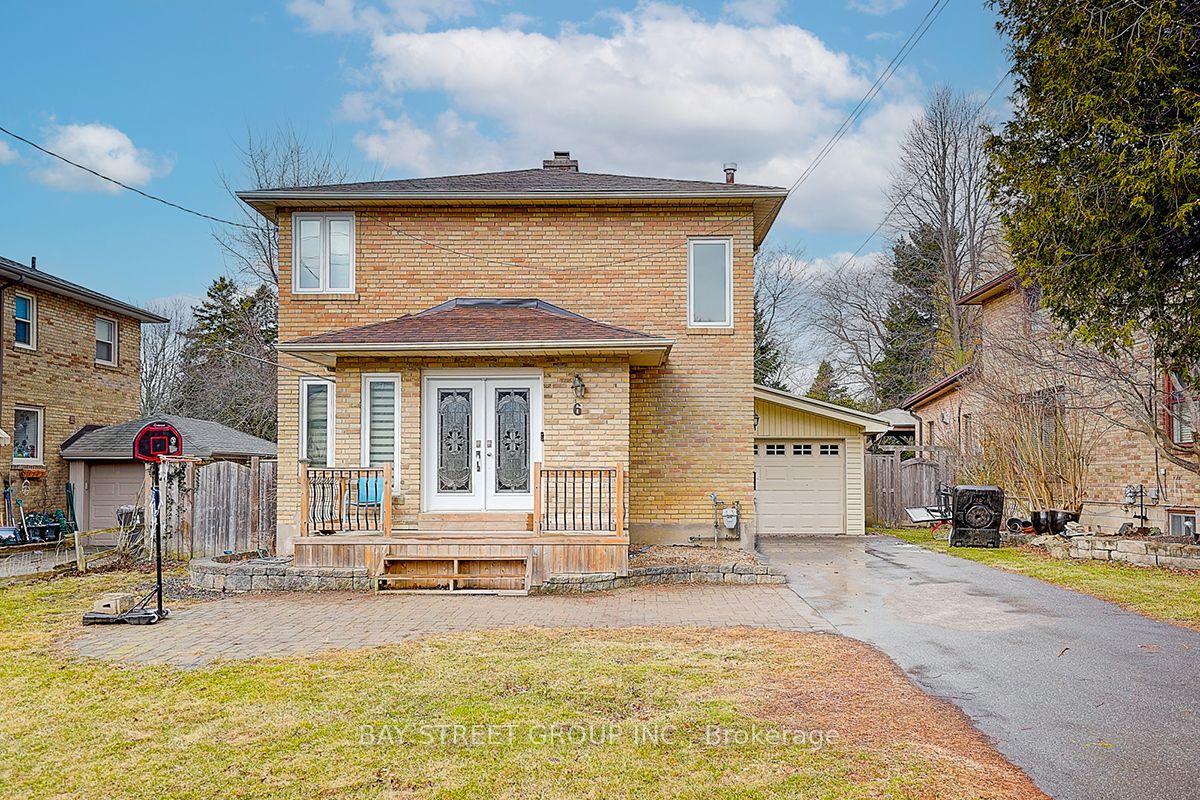 6 Larwood Boulevard Property Photo