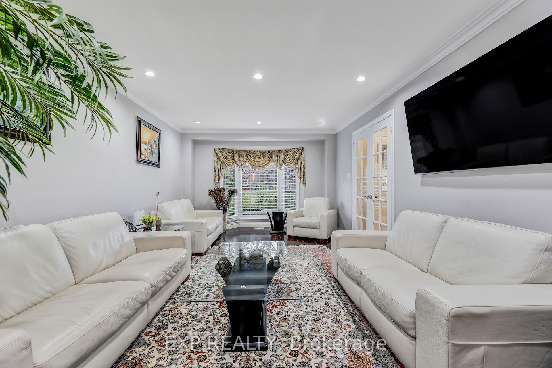 7 Winding Court Property Photo