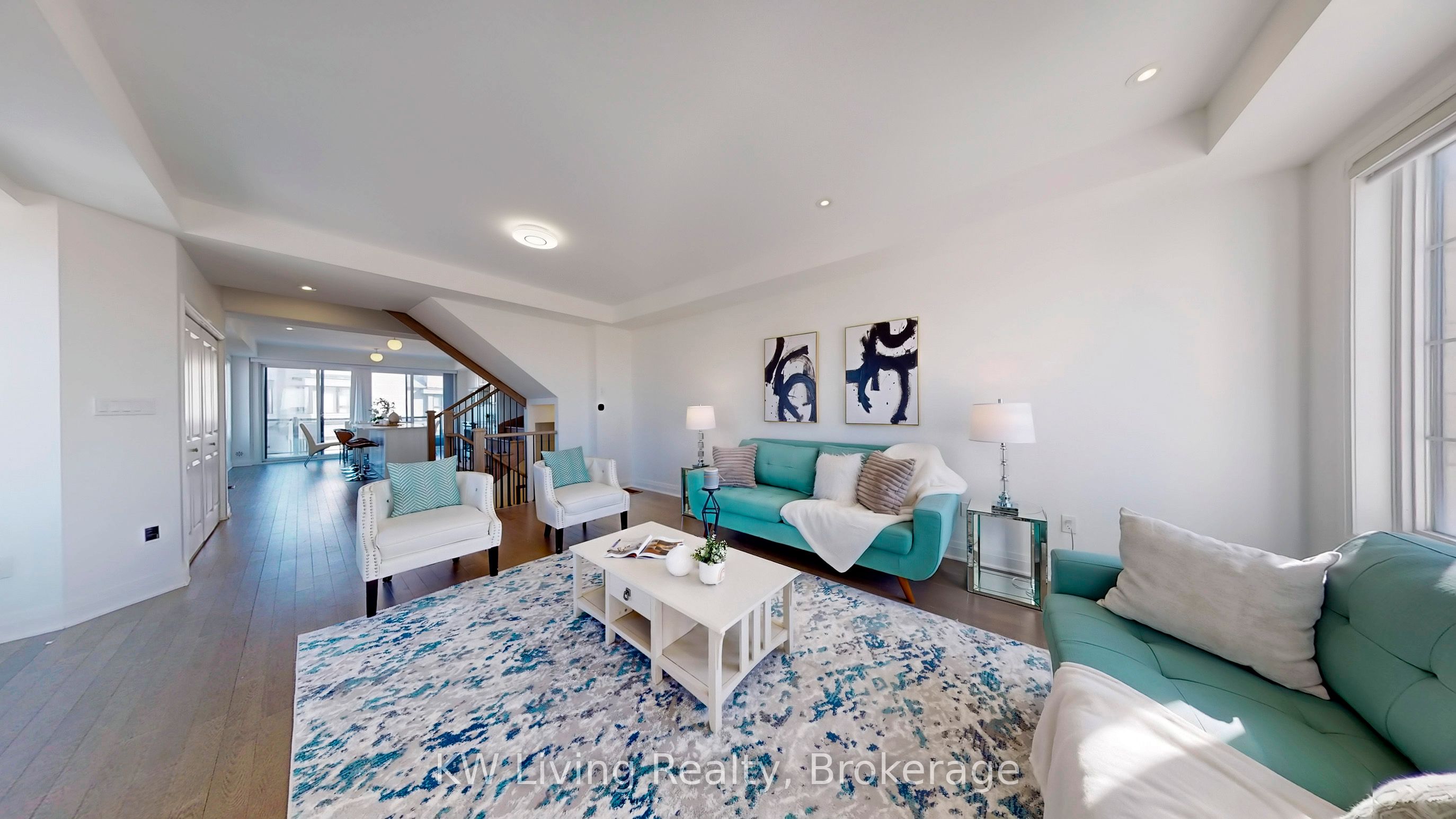 705 Port Darlington Road Property Photo 4