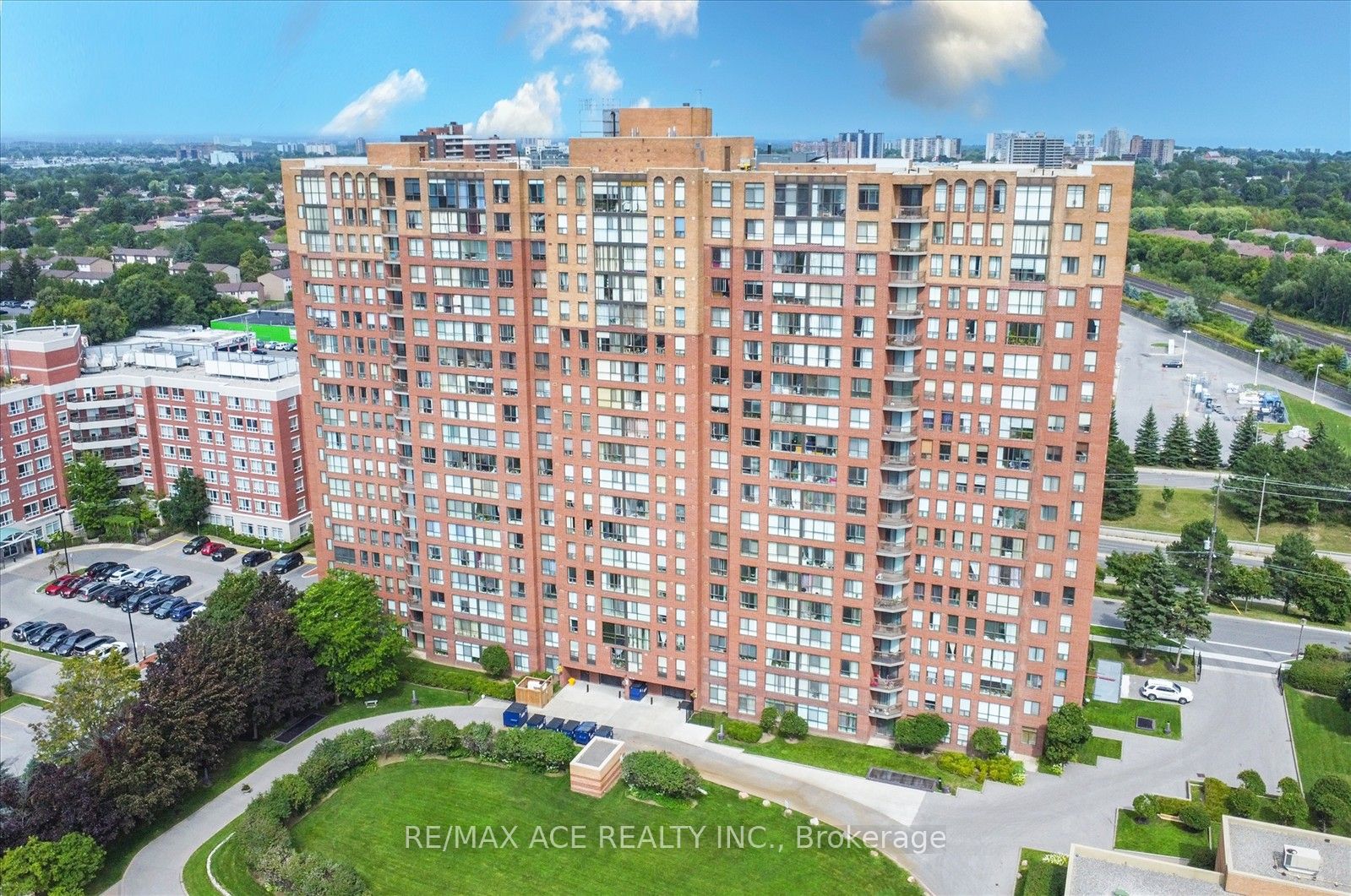 #1102 - 330 Mccowan Road Property Photo