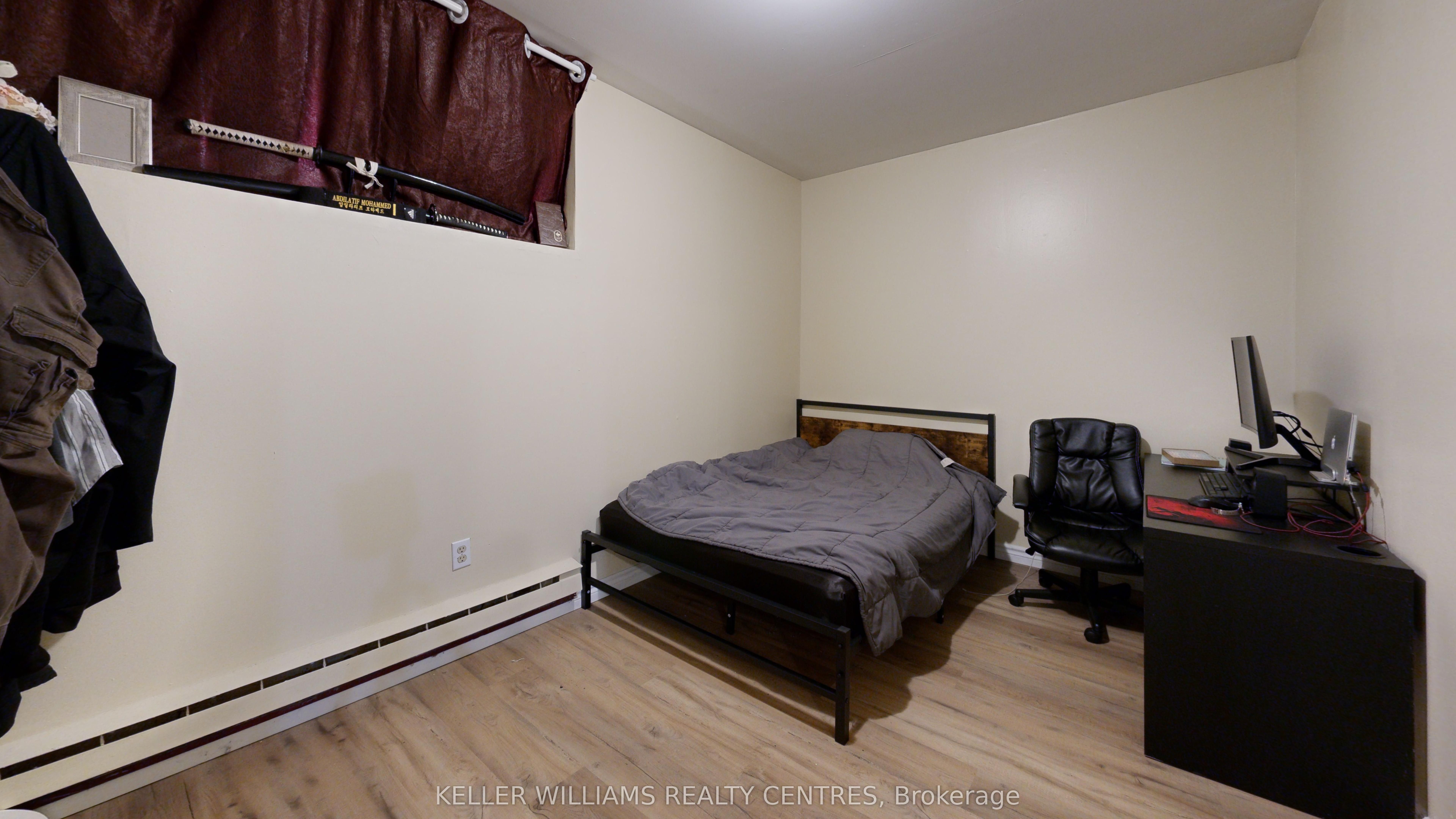 10 Ivy Avenue Property Photo 14