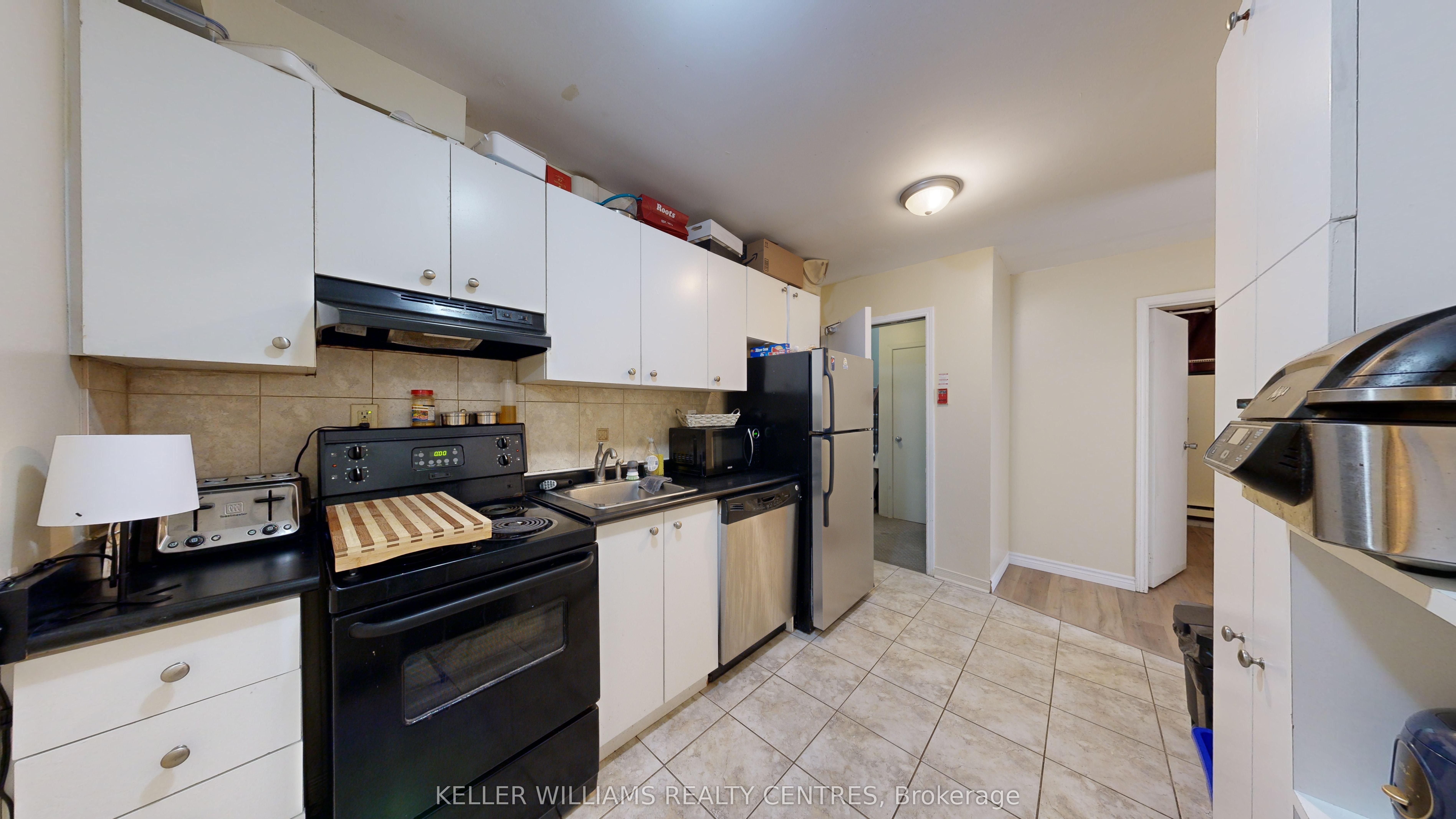 10 Ivy Avenue Property Photo 28