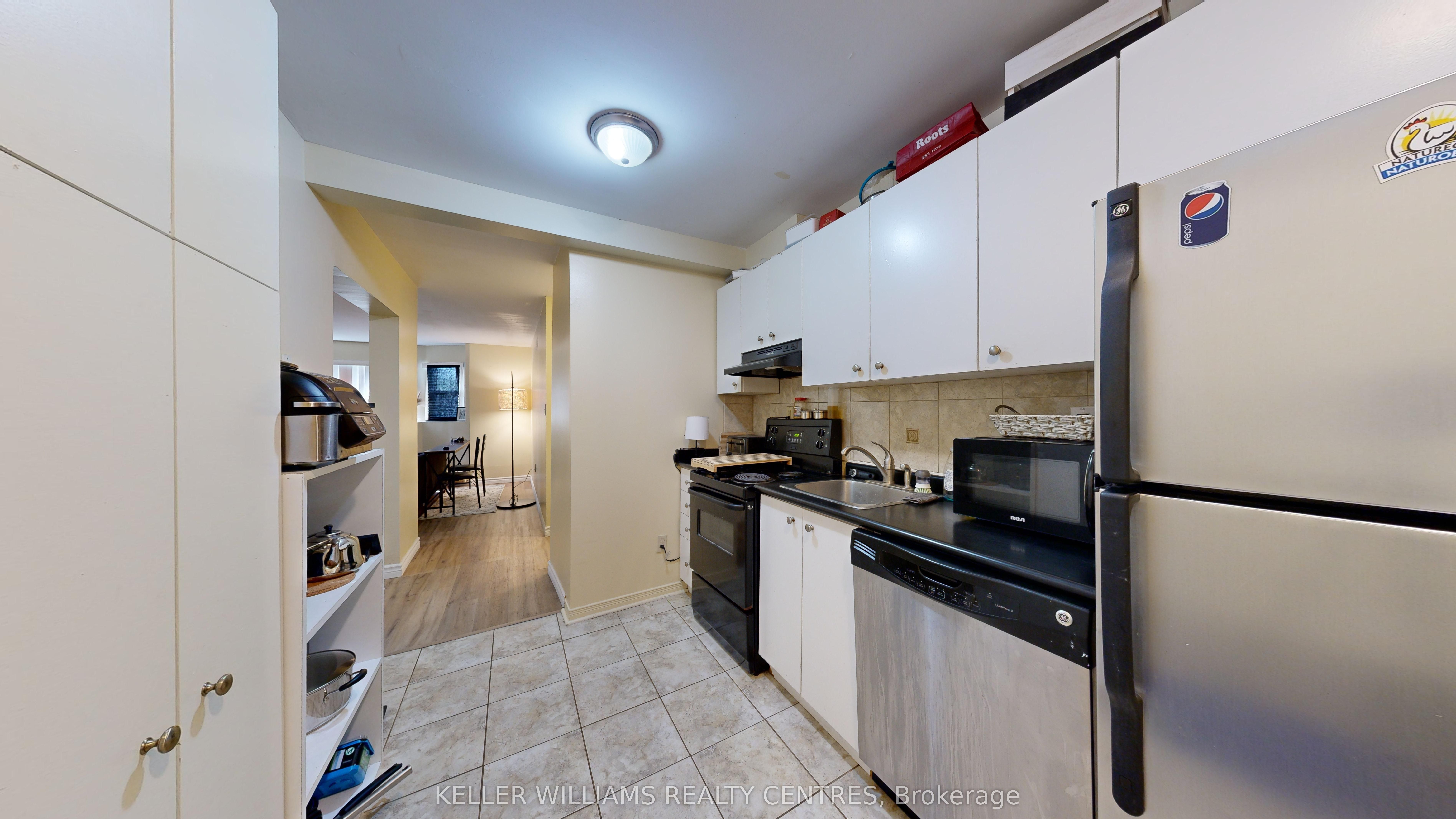 10 Ivy Avenue Property Photo 29