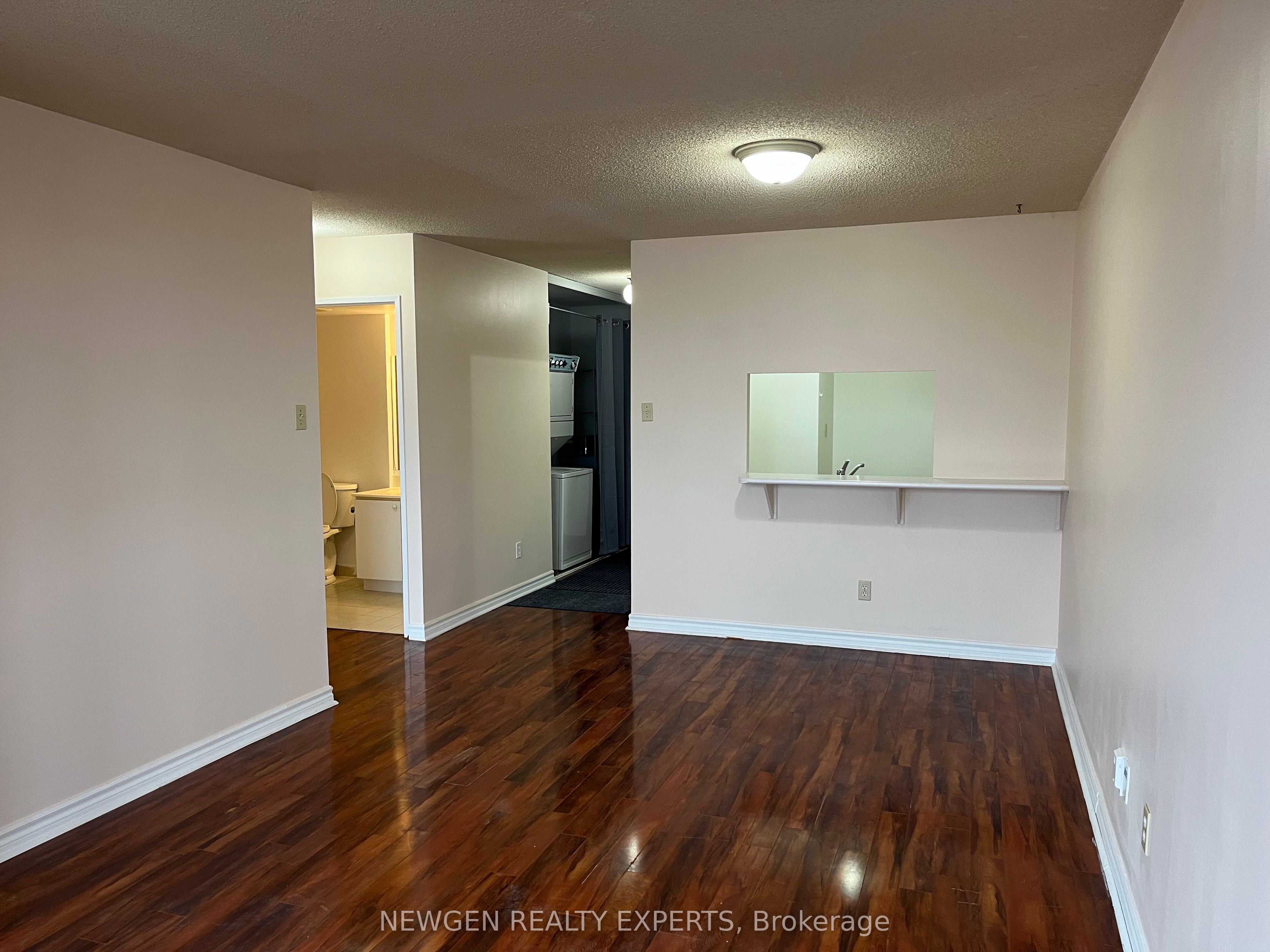 #1514 - 4 Park Vista Drive Property Photo 5