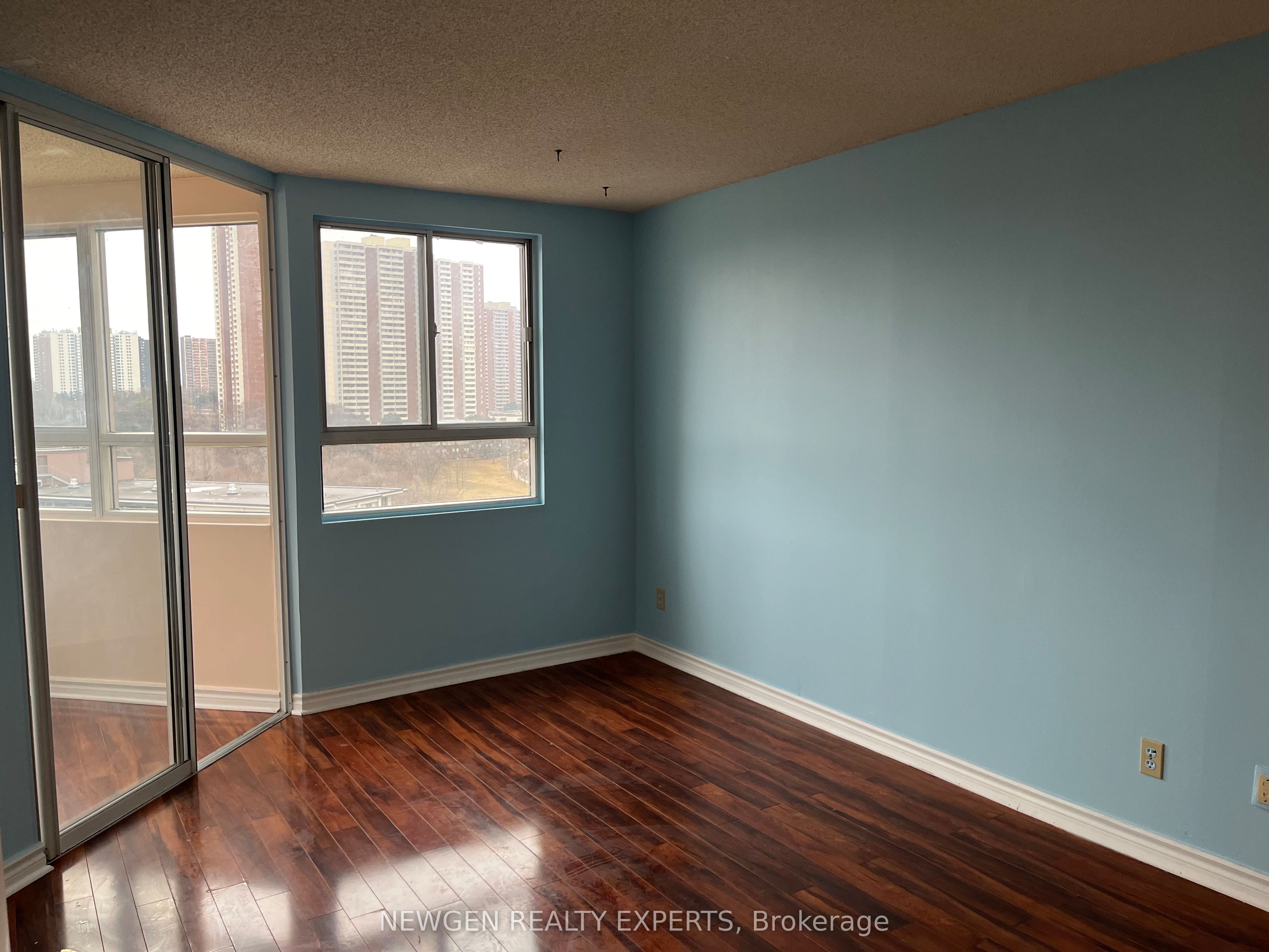 #1514 - 4 Park Vista Drive Property Photo 6