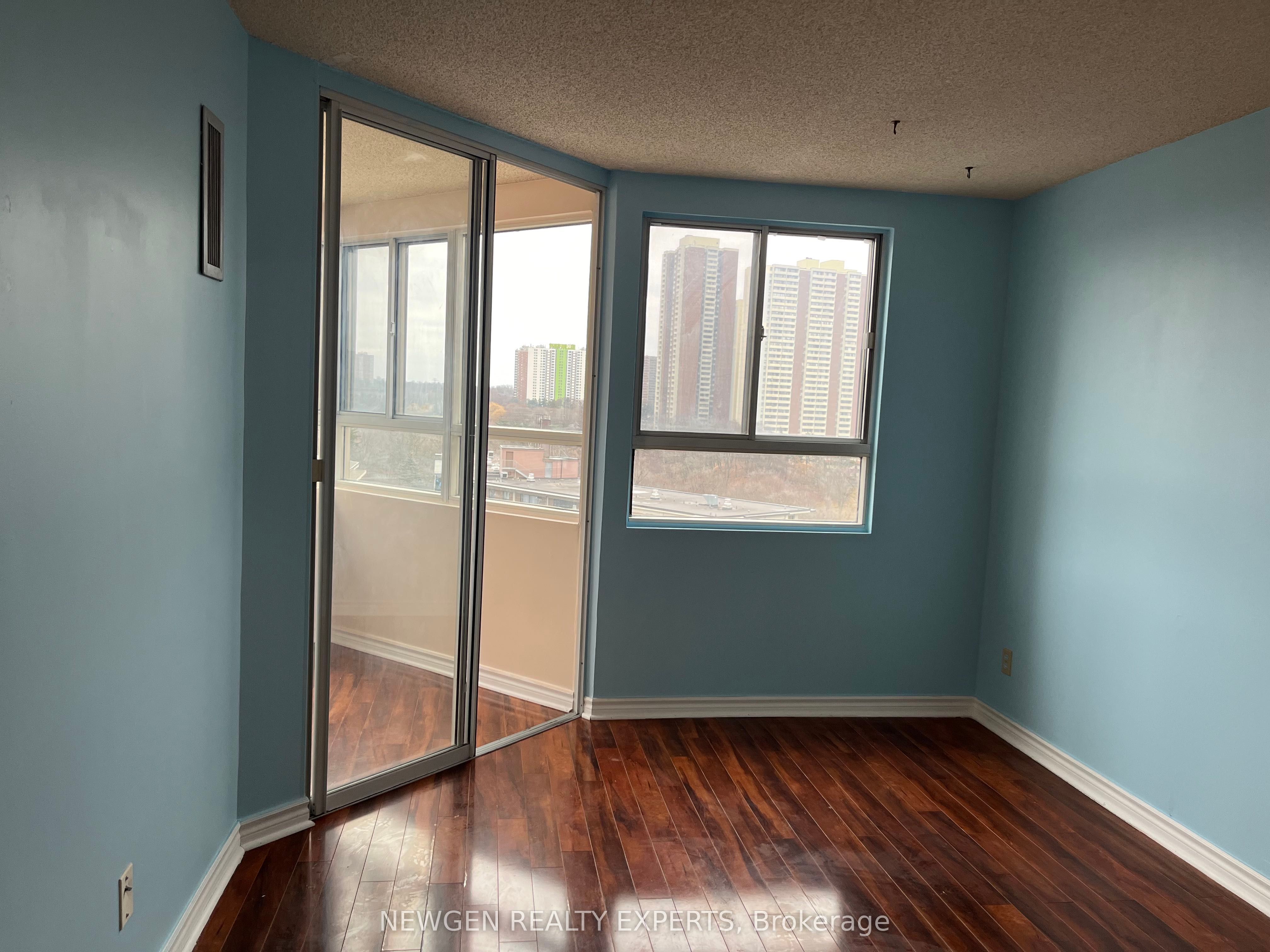 #1514 - 4 Park Vista Drive Property Photo 9