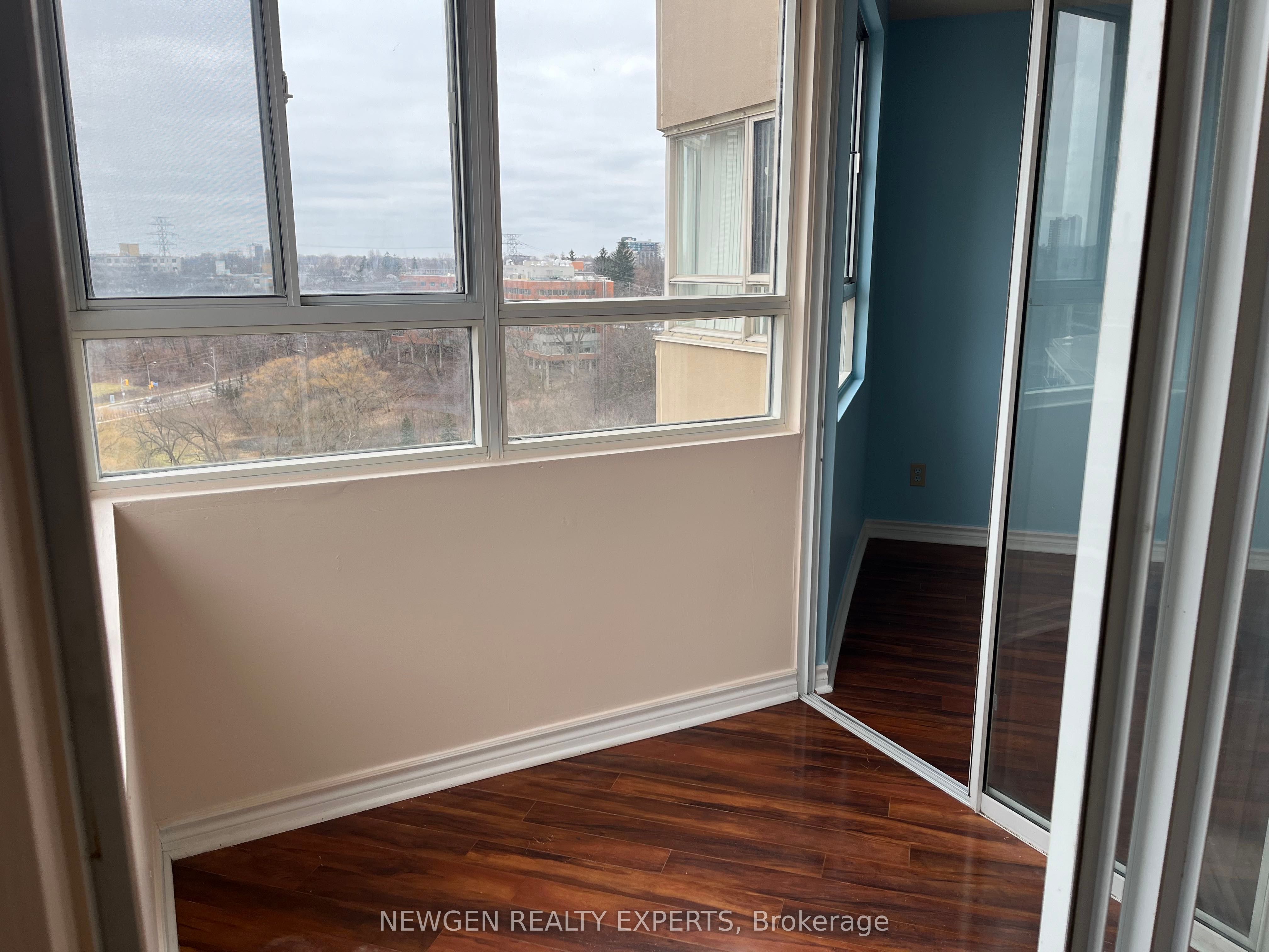 #1514 - 4 Park Vista Drive Property Photo 10