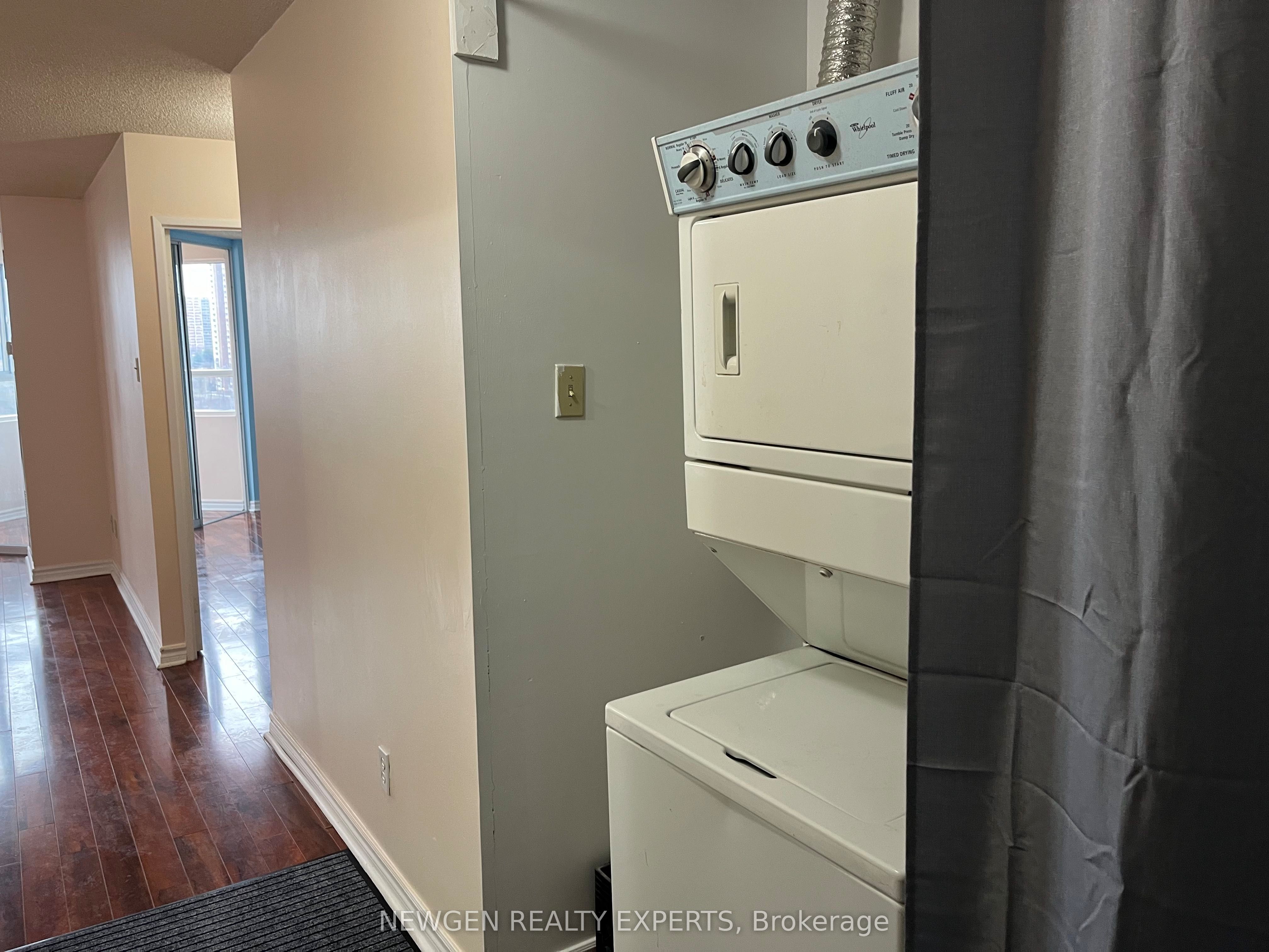 #1514 - 4 Park Vista Drive Property Photo 12