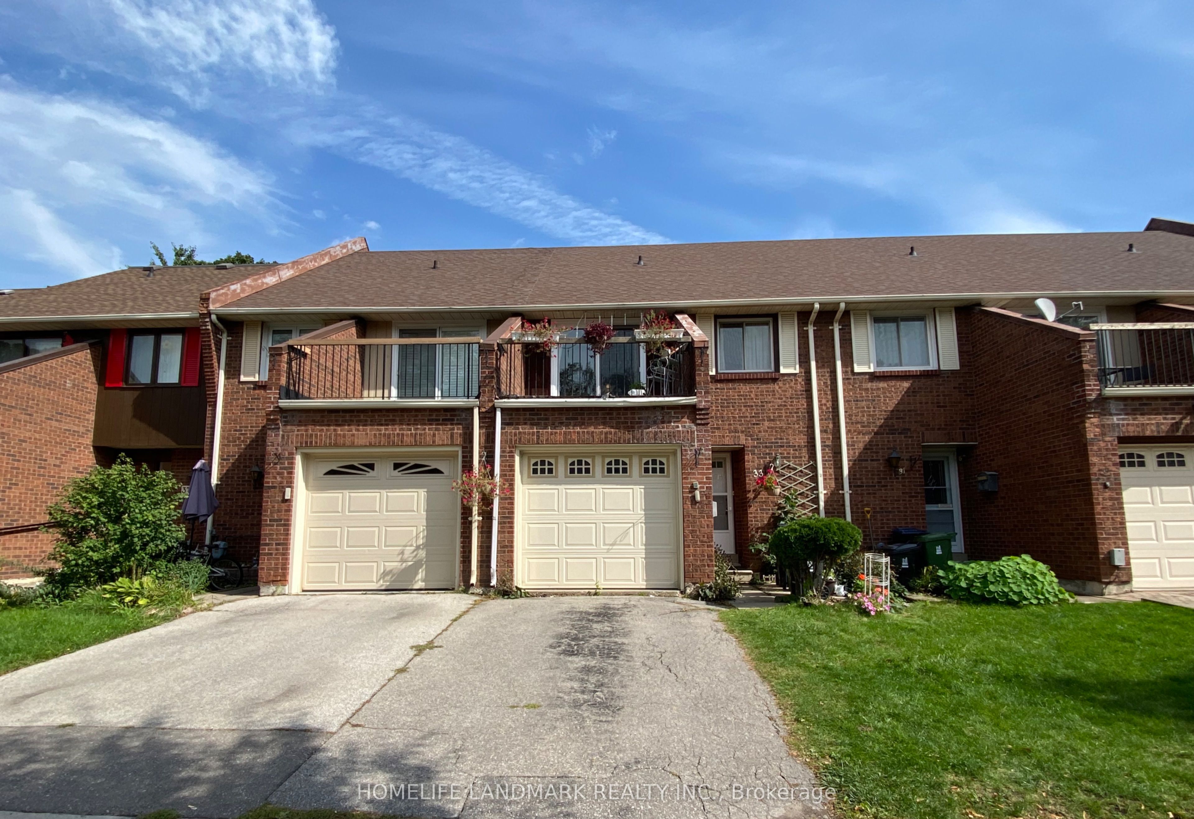 33 Ecclesfield Drive Property Photo
