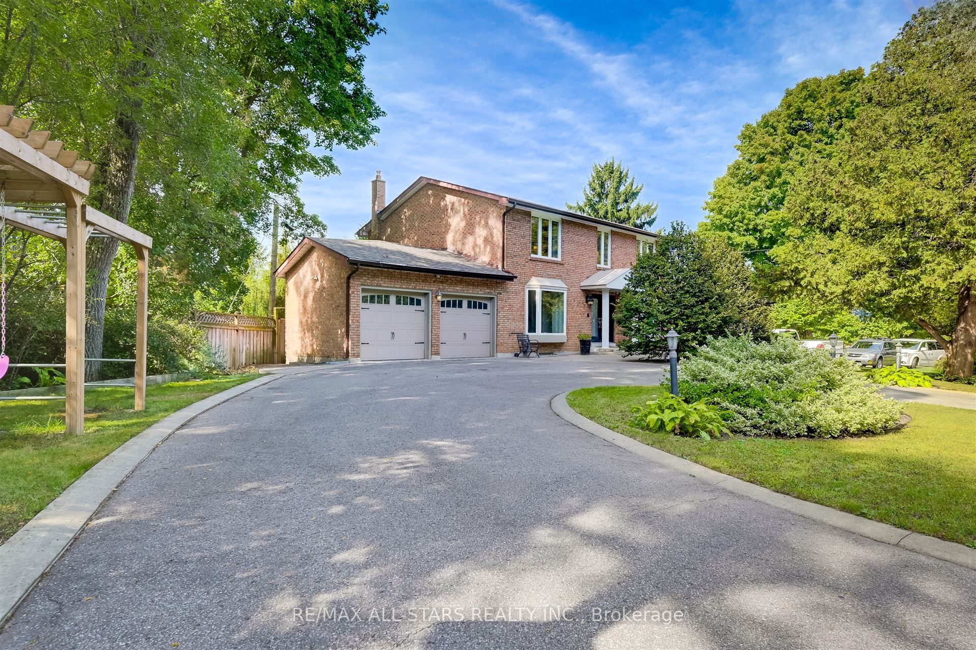68 Hill Crescent Property Photo