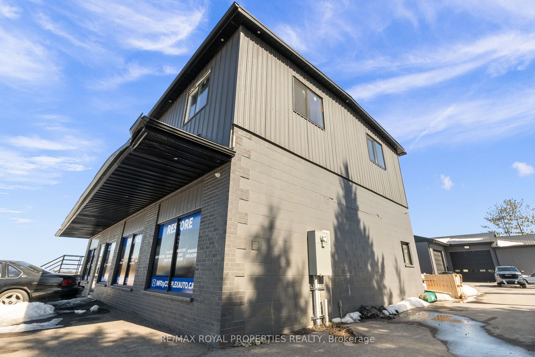 11151 Simcoe Street Property Photo