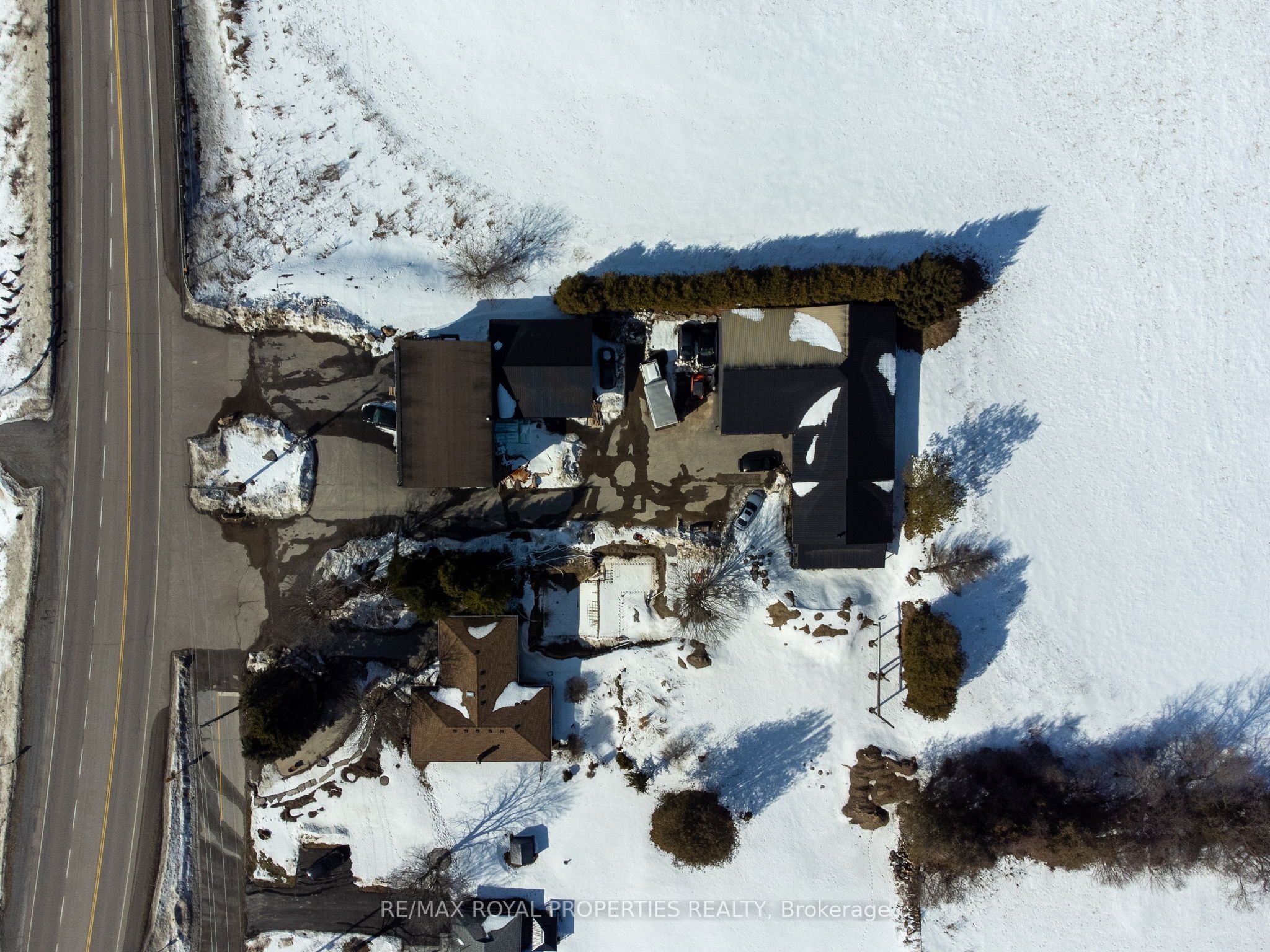 11151 Simcoe Street Property Photo 6