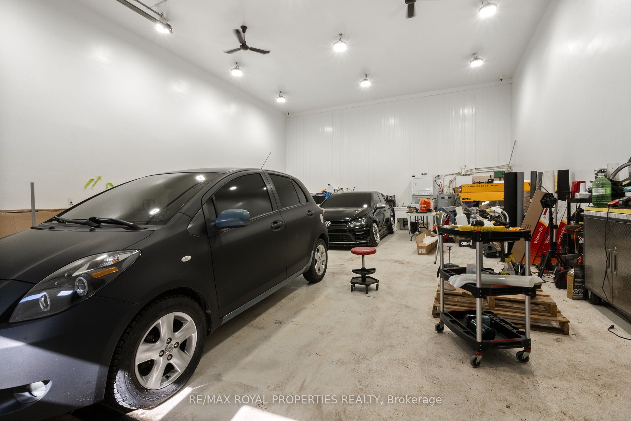 11151 Simcoe Street Property Photo 12