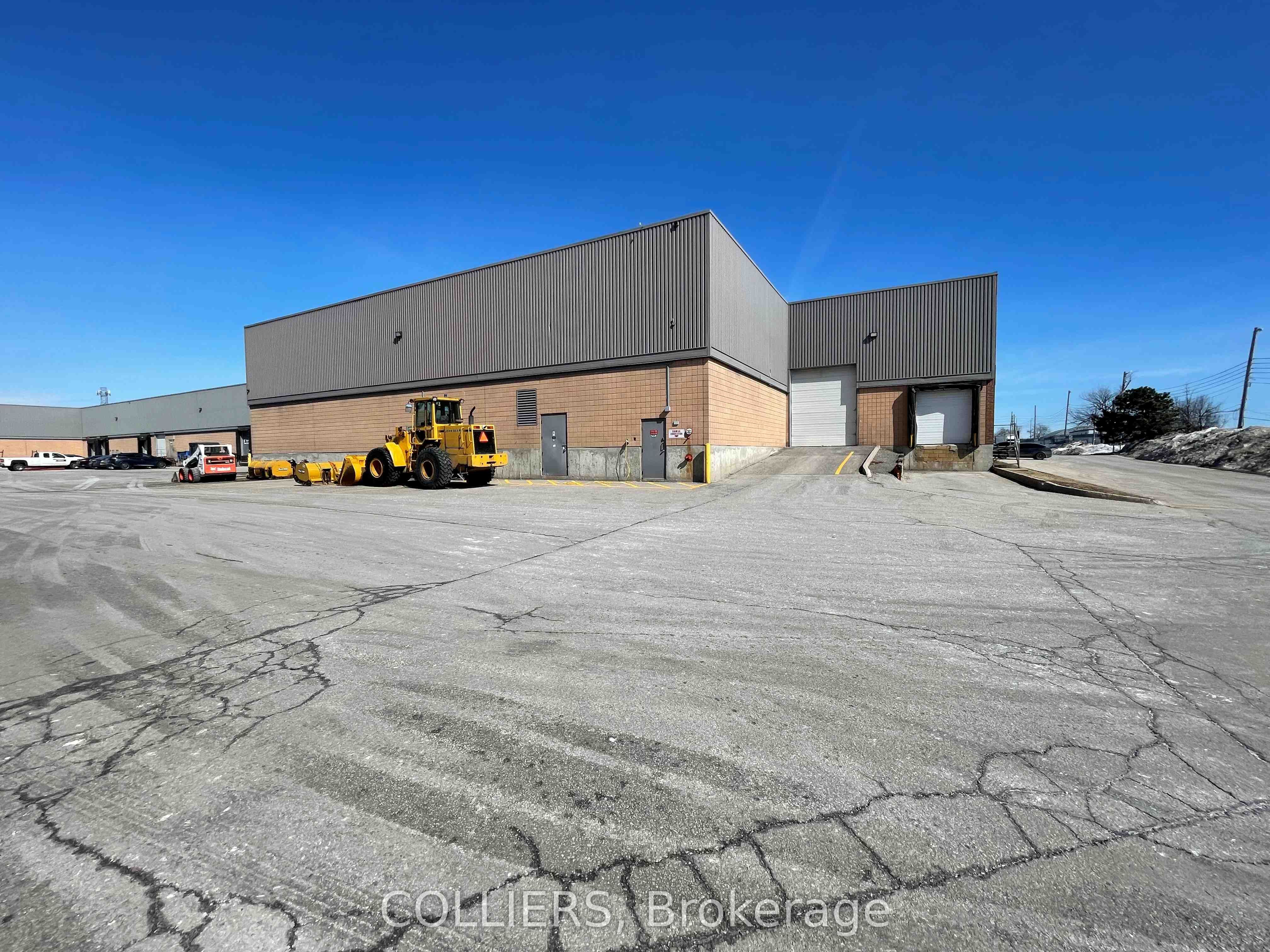 #1 - 40 Dynamic Drive Property Photo 11