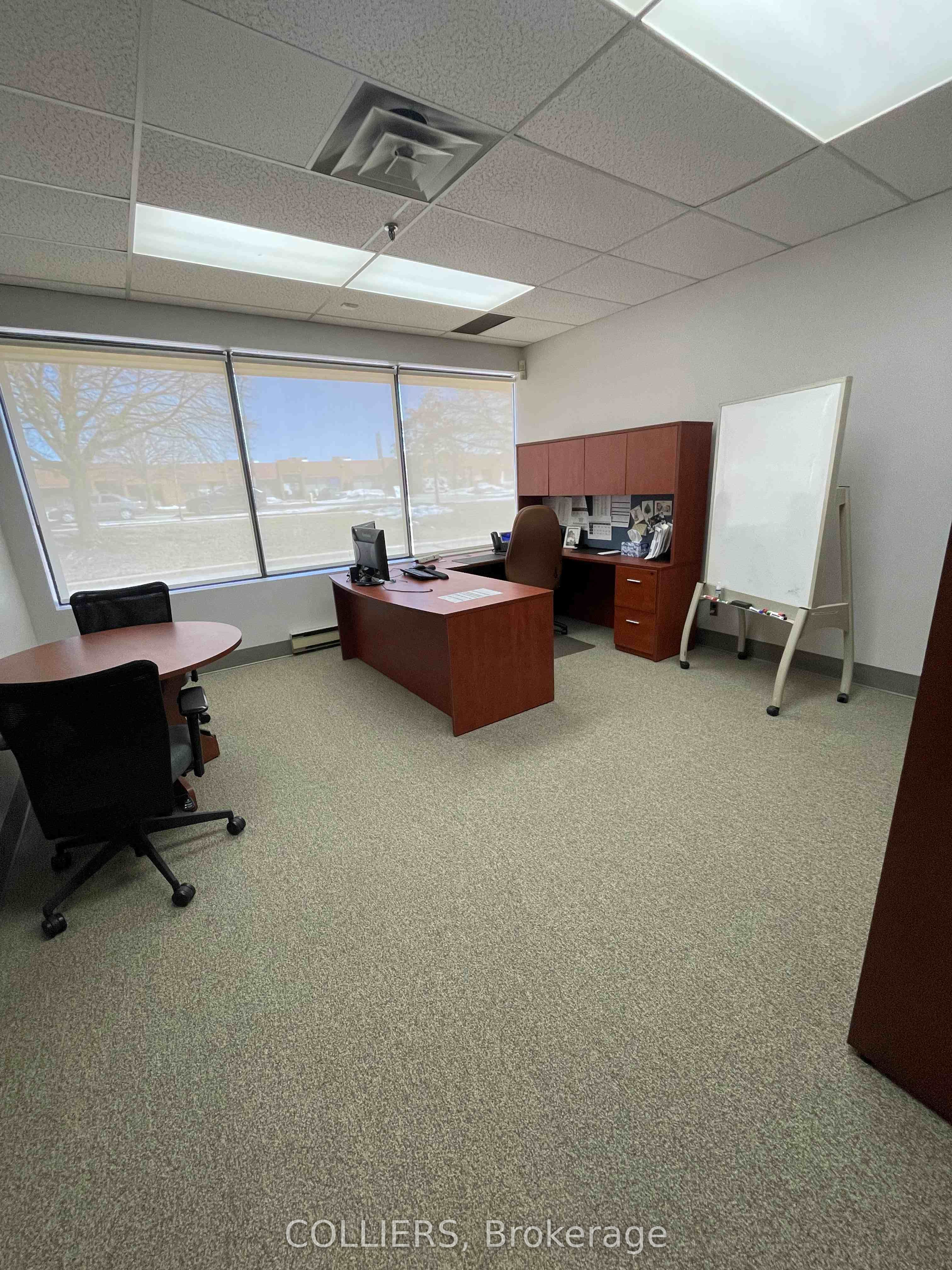 #1 - 50 Dynamic Drive Property Photo 3