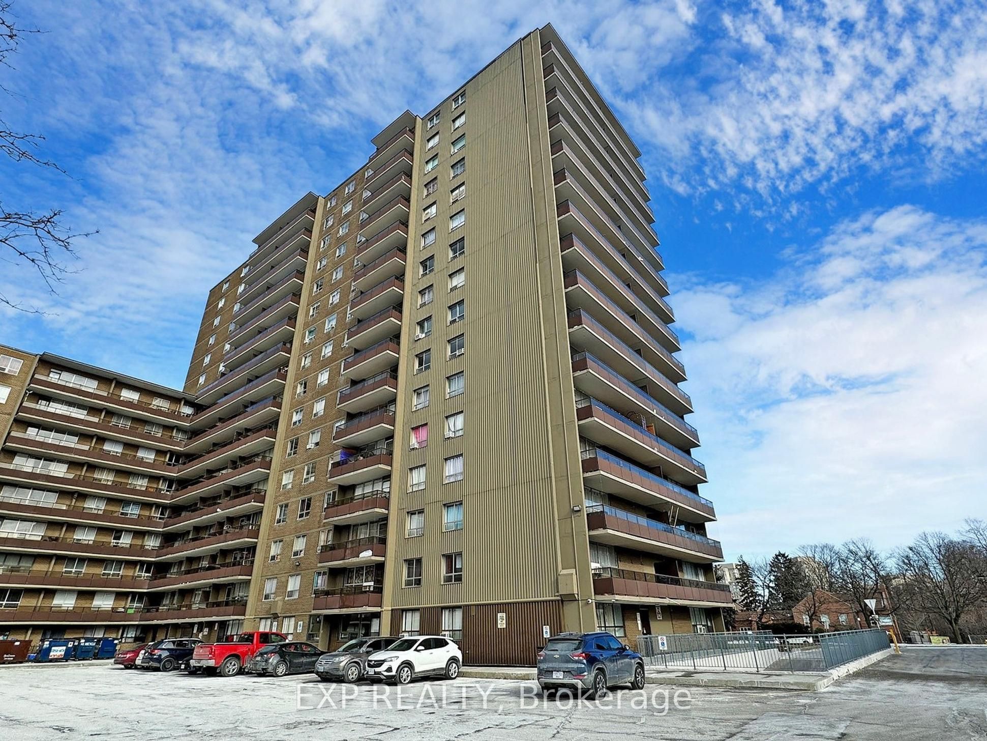 #819 - 180 Markham Road Property Photo 1