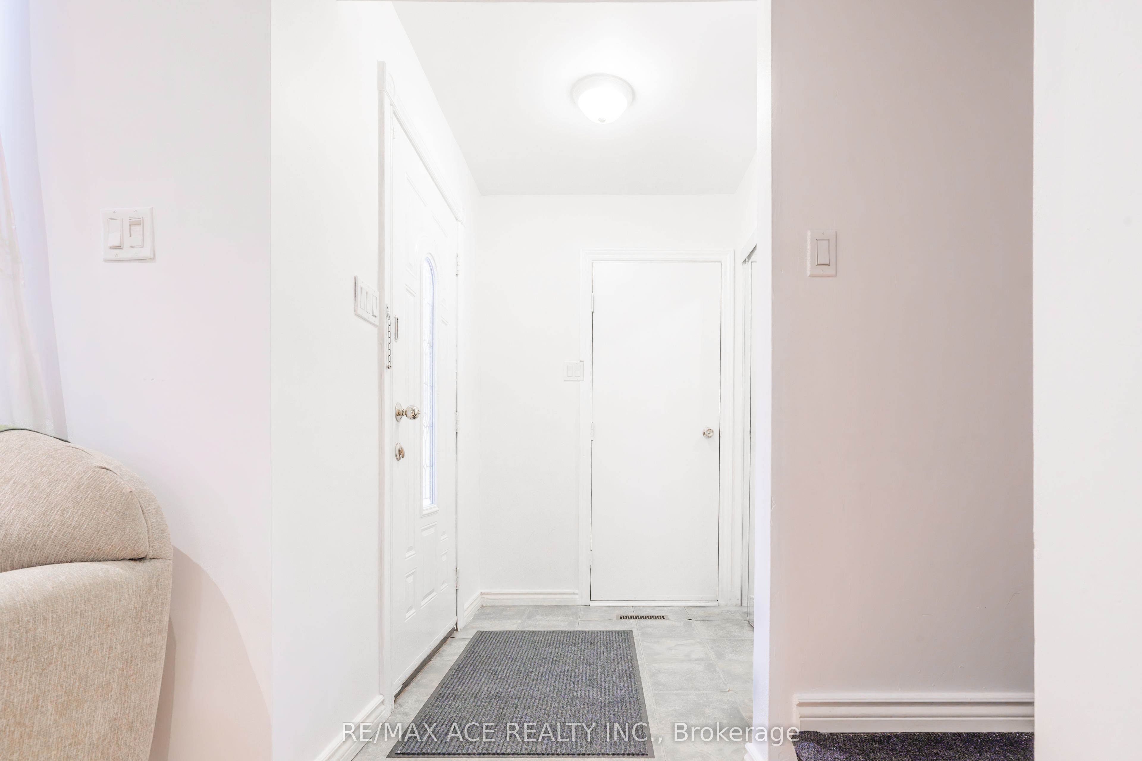 50 Parsell Square Property Photo 7