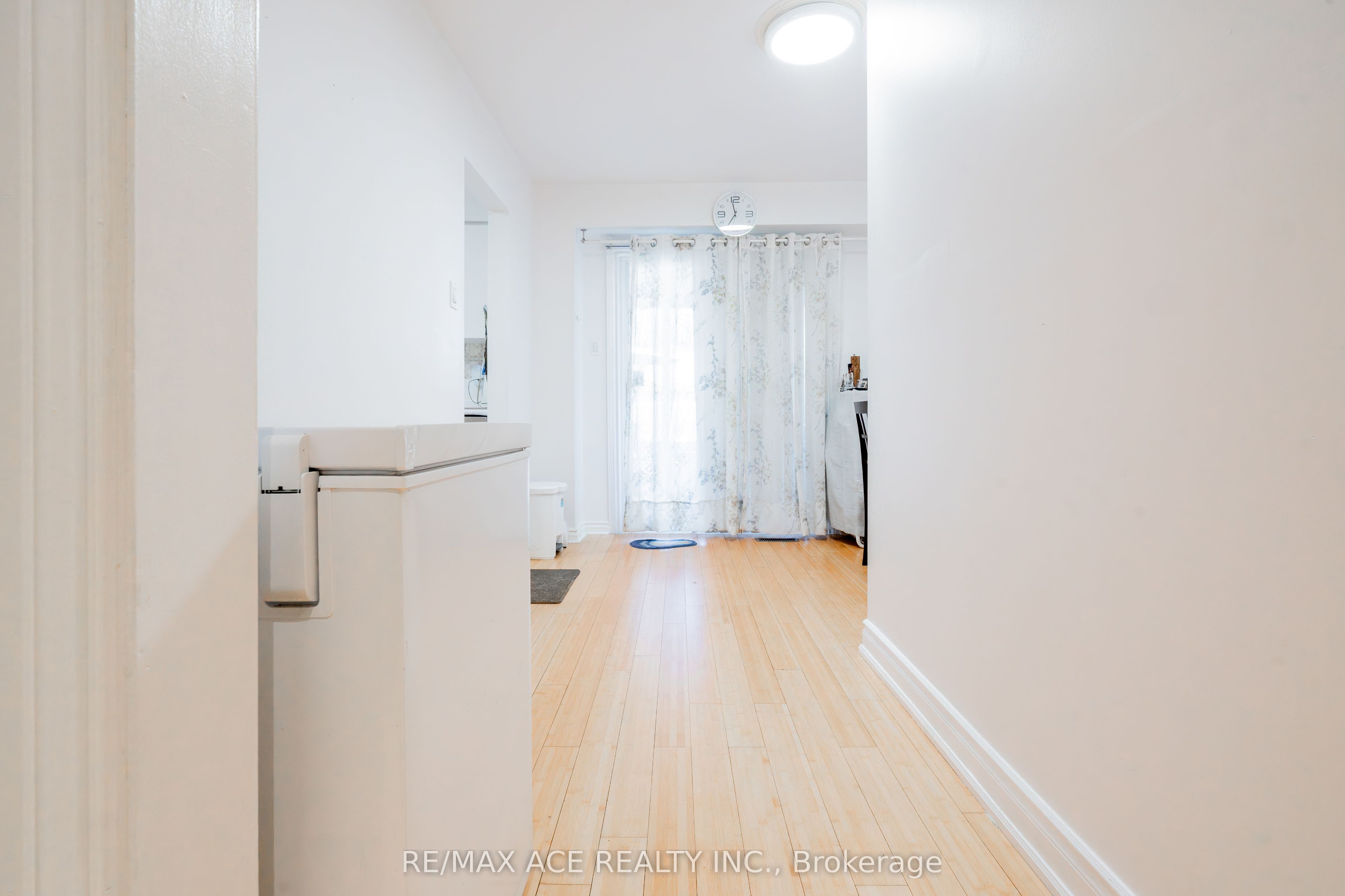 50 Parsell Square Property Photo 15