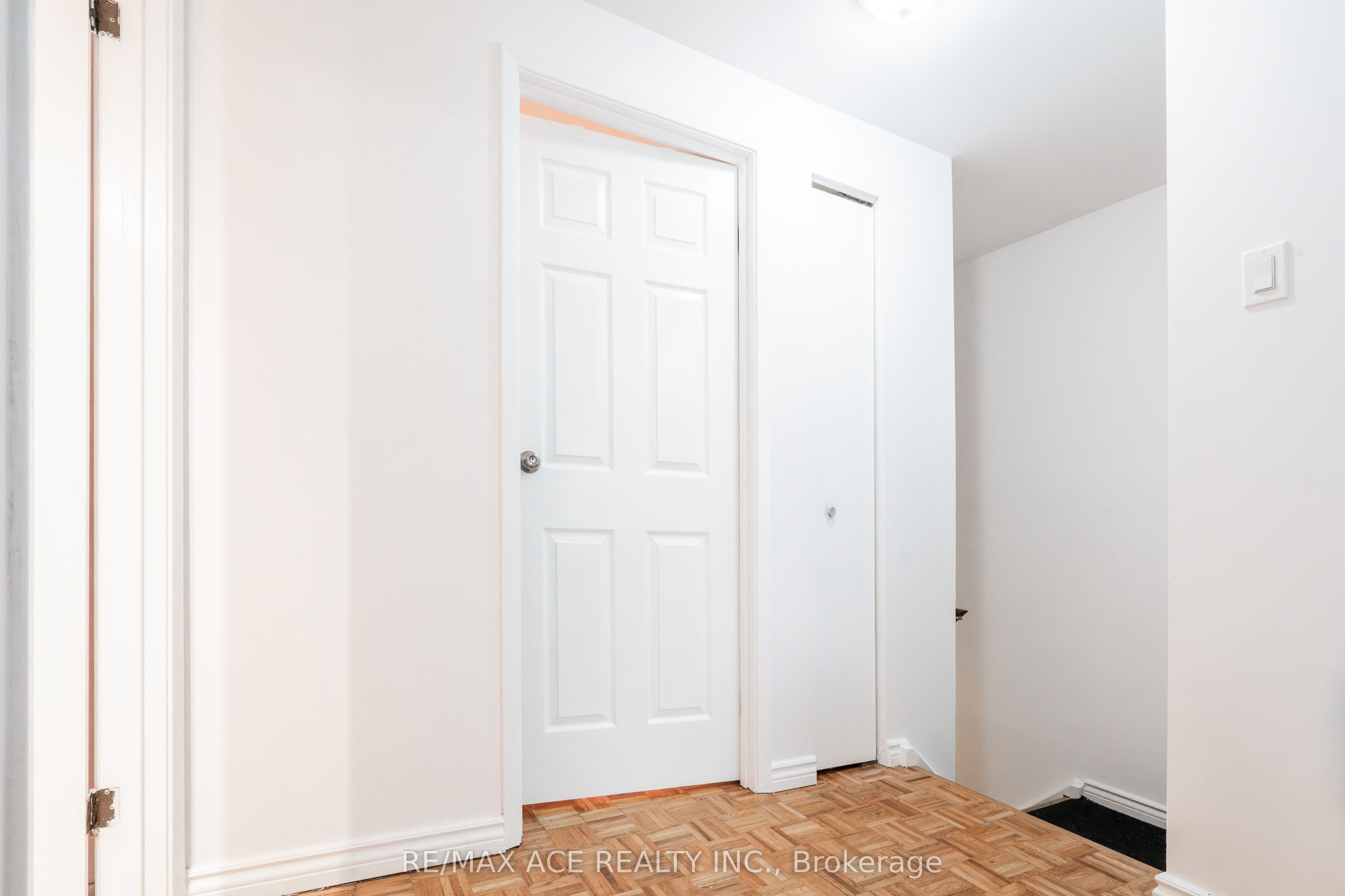 50 Parsell Square Property Photo 17