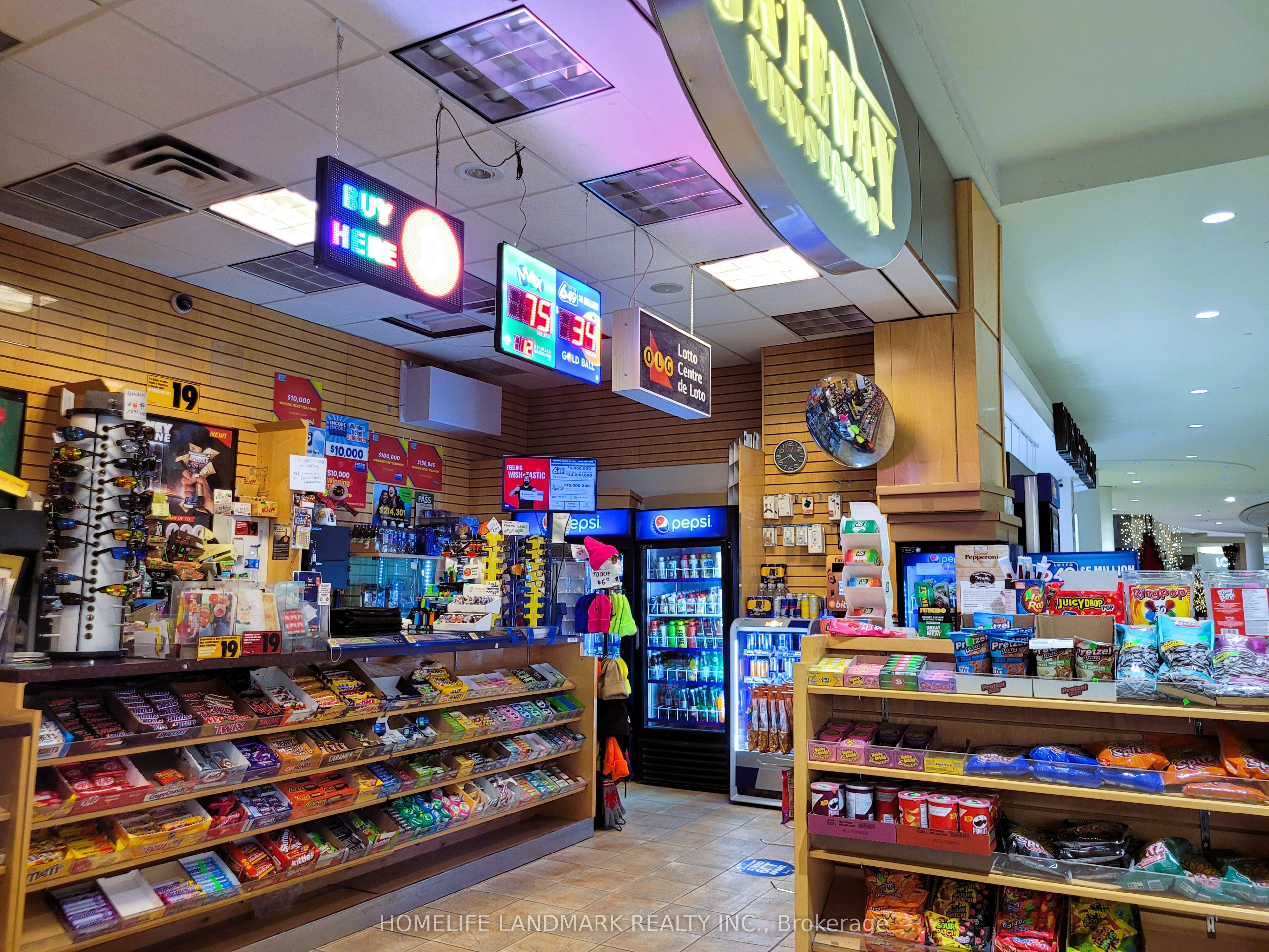 #d9b - 1000 Gerrard Street Property Photo 3