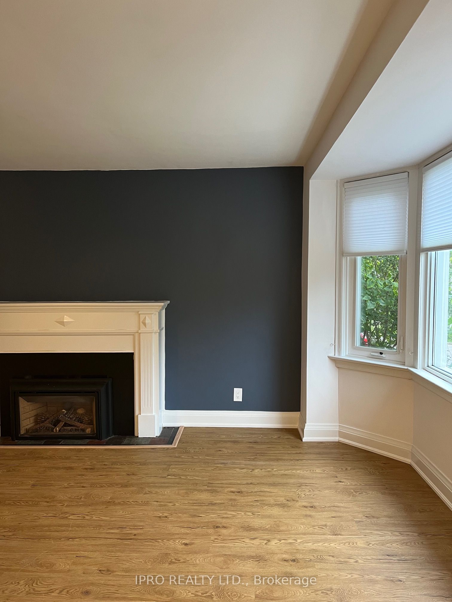 4 Avalon Boulevard Property Photo