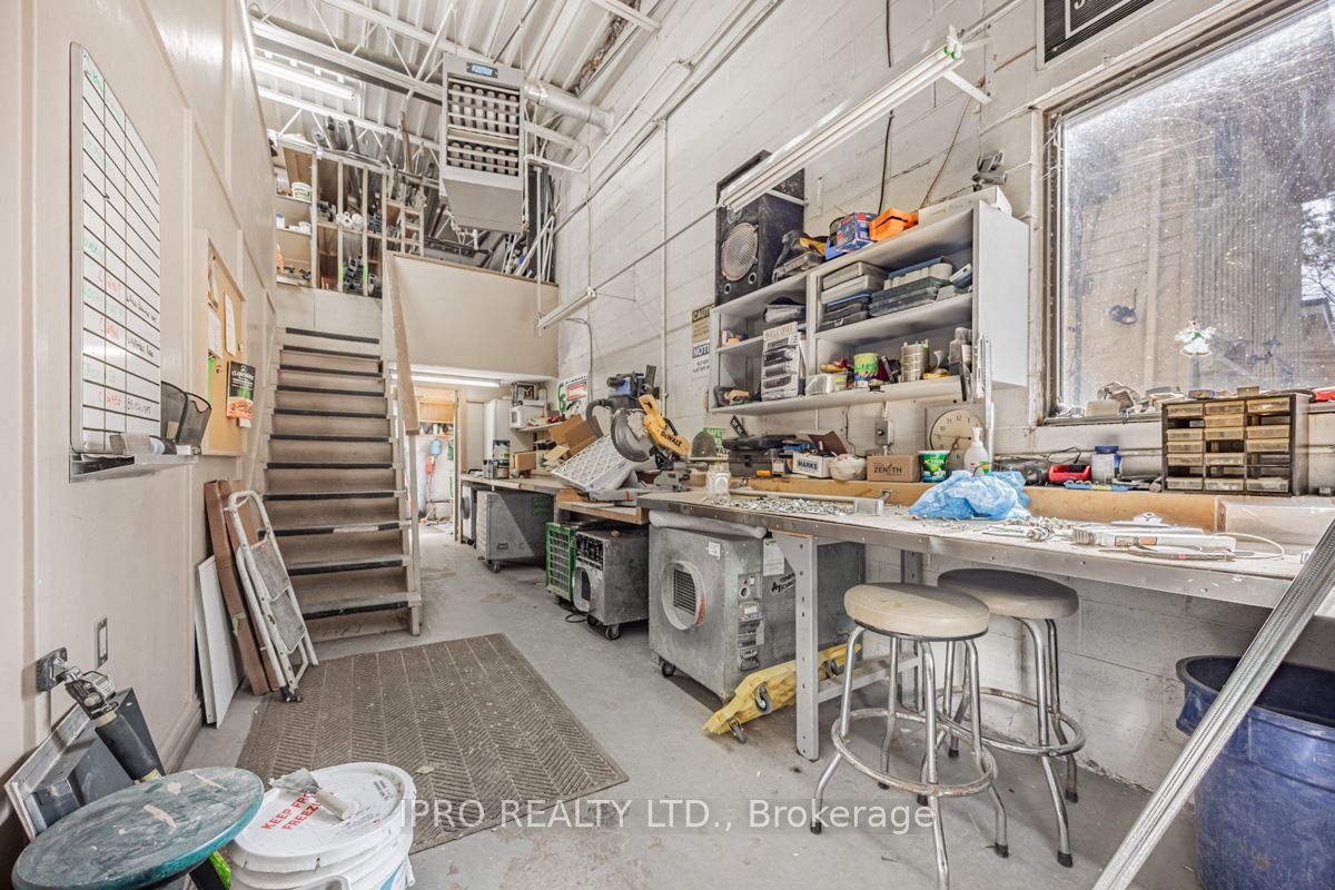 5014 Old Brock Road Property Photo 15
